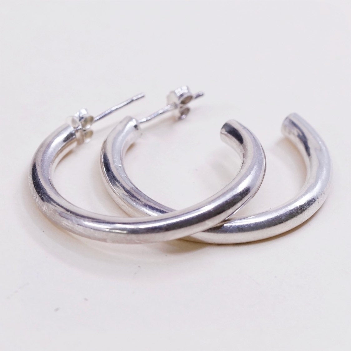 1.25", VTG sterling 925 silver loop earrings, primitive hoops