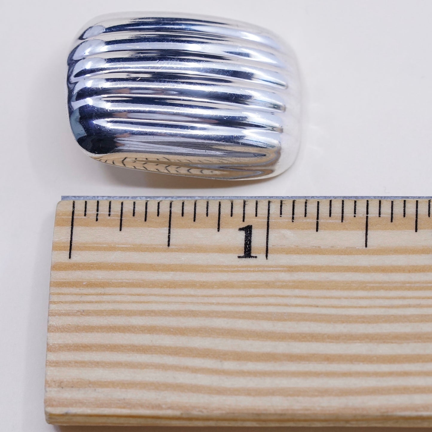 vintage Modern handmade Sterling clip on, Mexico 925 silver Ribbed earrings