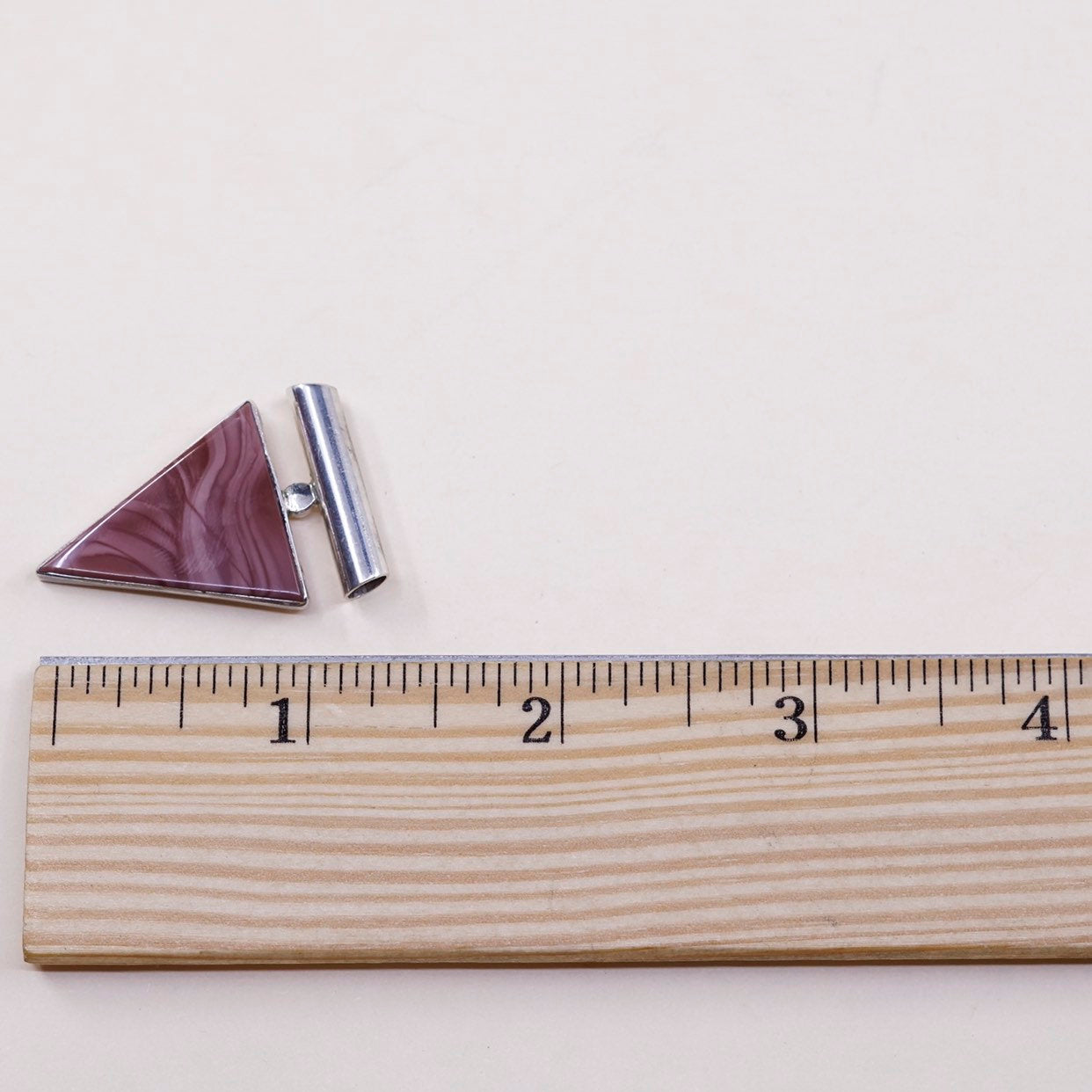 VTG southwestern sterling silver handmade pendant, 925 w/ triangular red agate