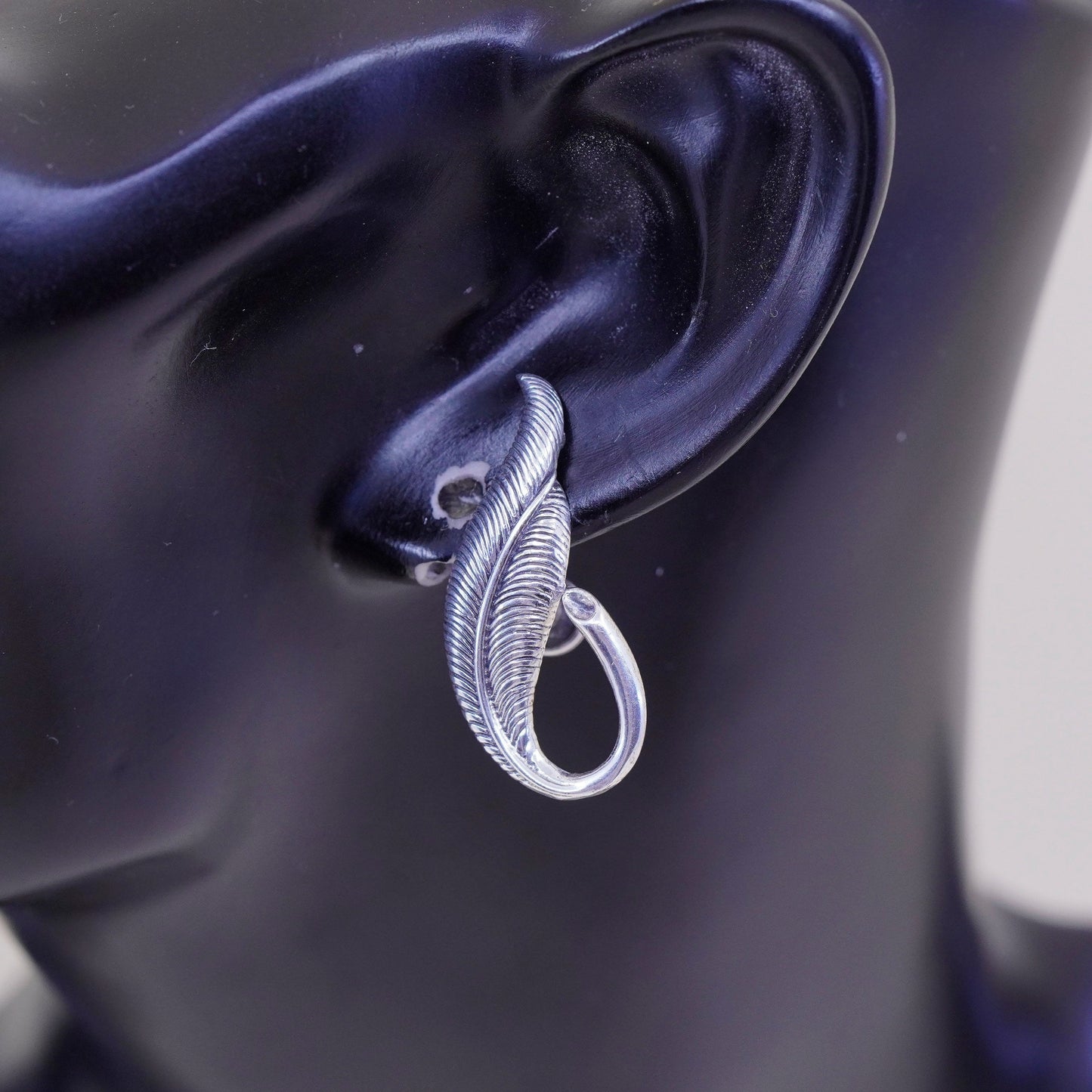 vtg danecraft Sterling silver handmade earrings 925 screw back earrings w/ leaf