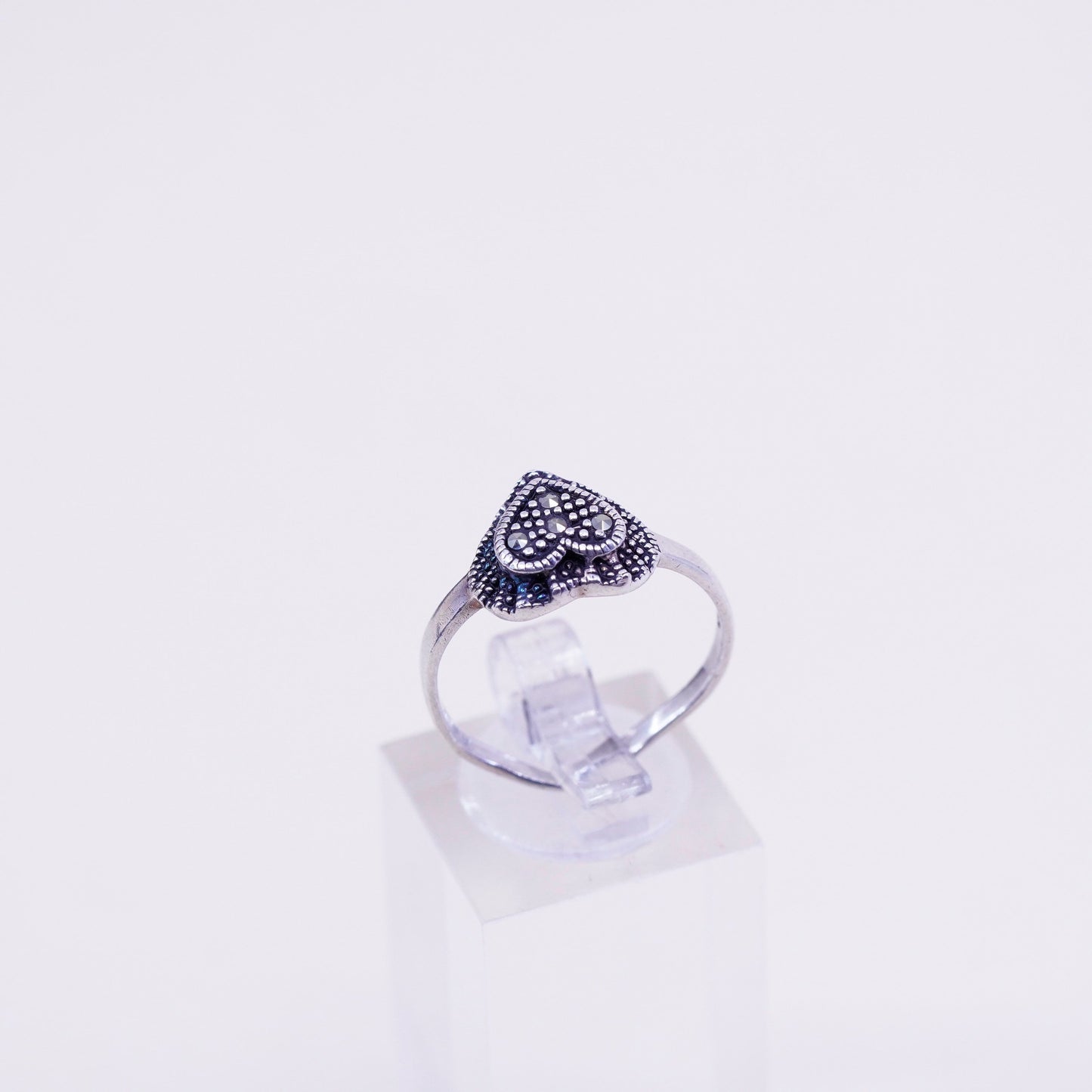 Size 8.5, vintage Sterling silver handmade ring, 925 heart with marcasite