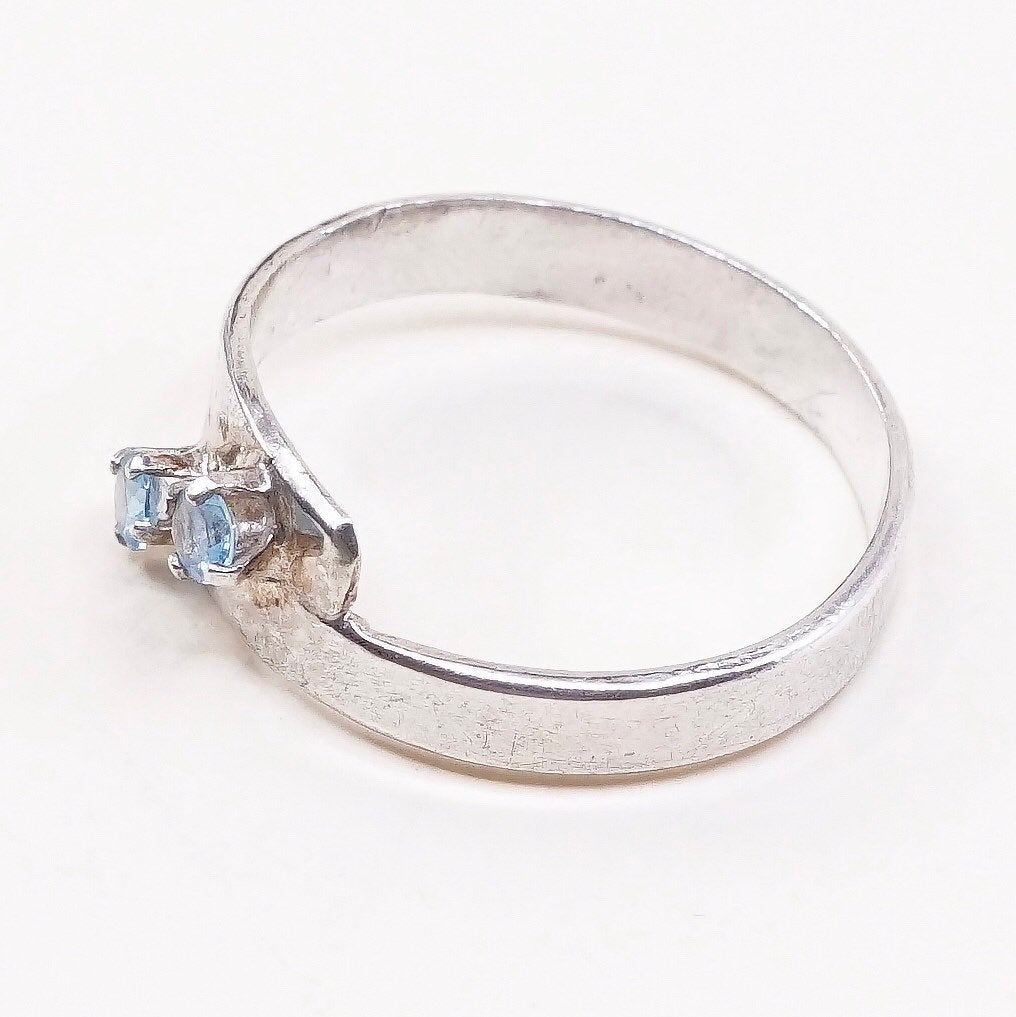 Size 9, vtg sterling silver handmade ring, 925 with blue topaz