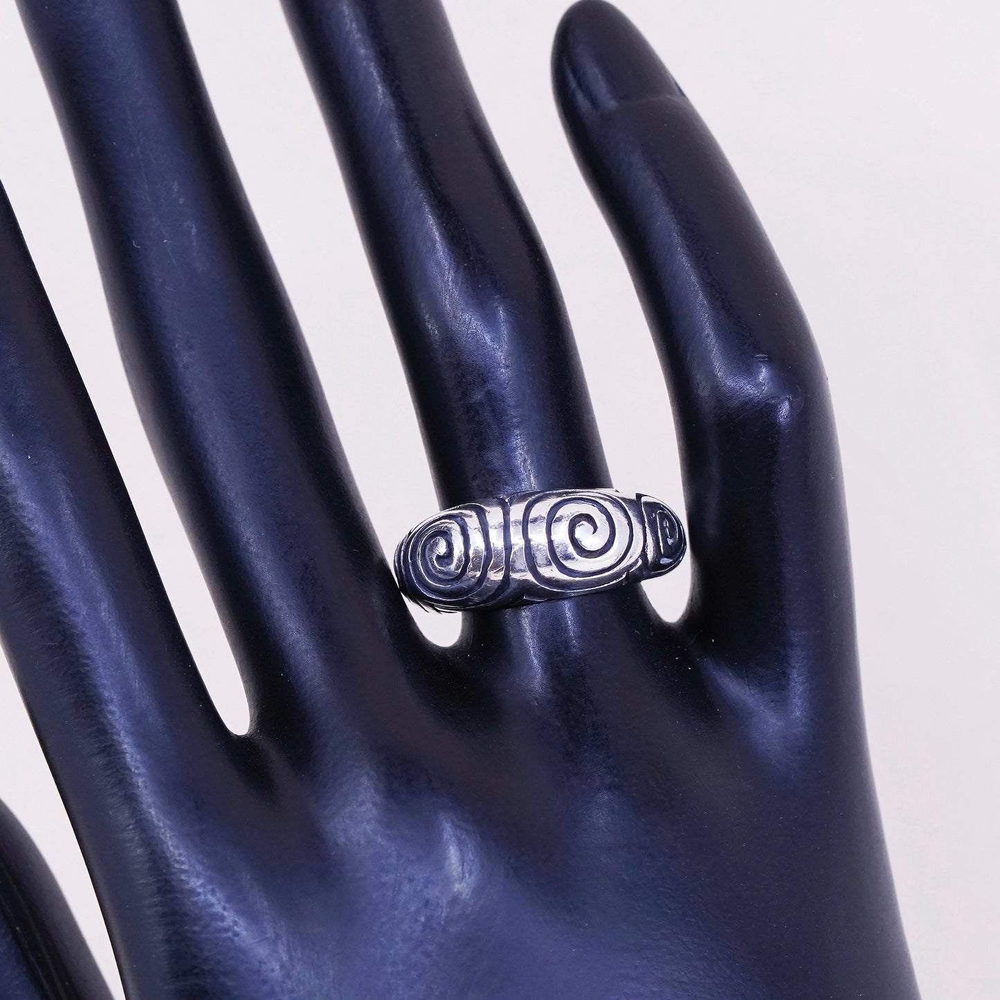 sz 7, vtg CW Sterling silver handmade ring, 925 band w/ swirl textured