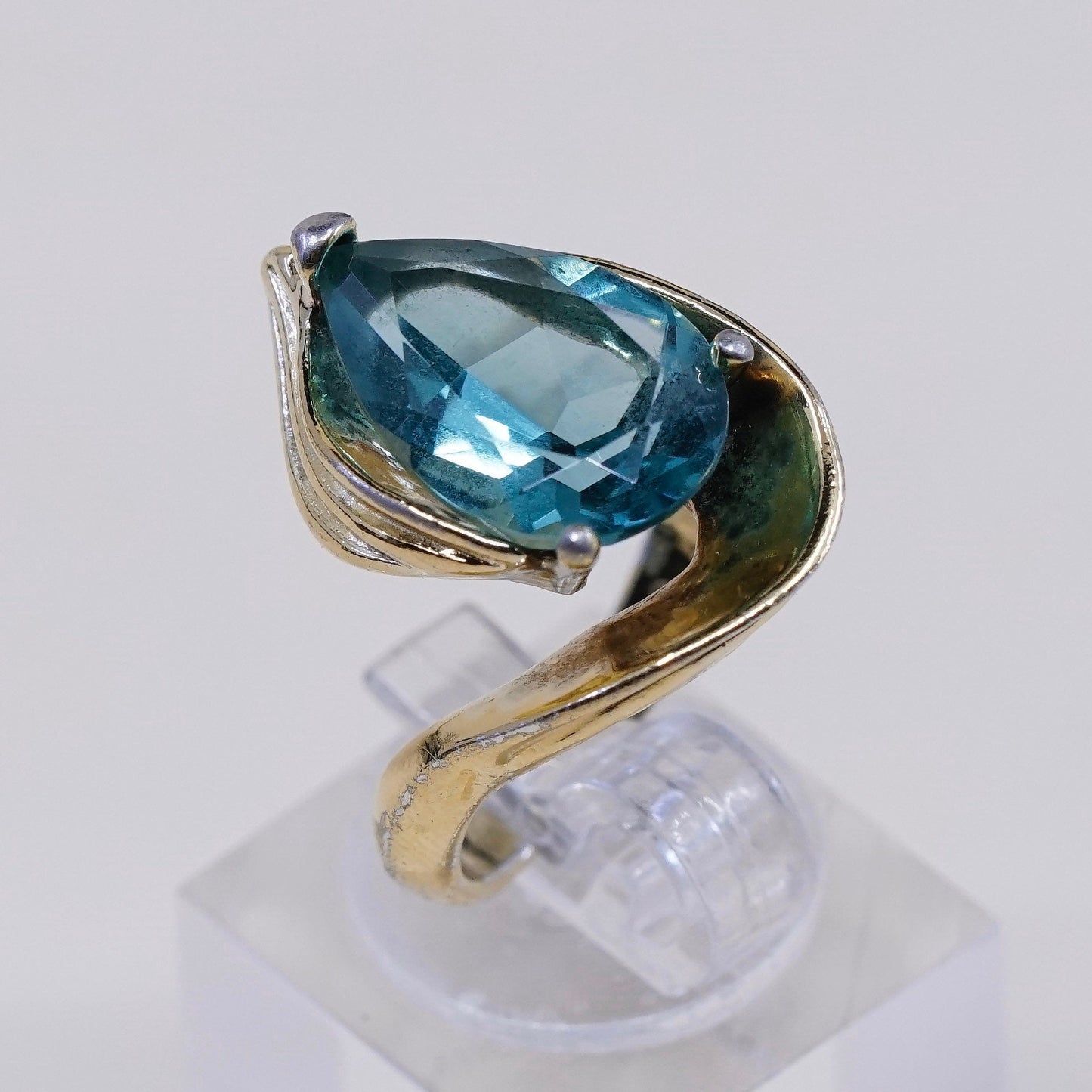 Size 6, UTC vermeil gold over sterling silver handmade ring w/ teardrop peridot
