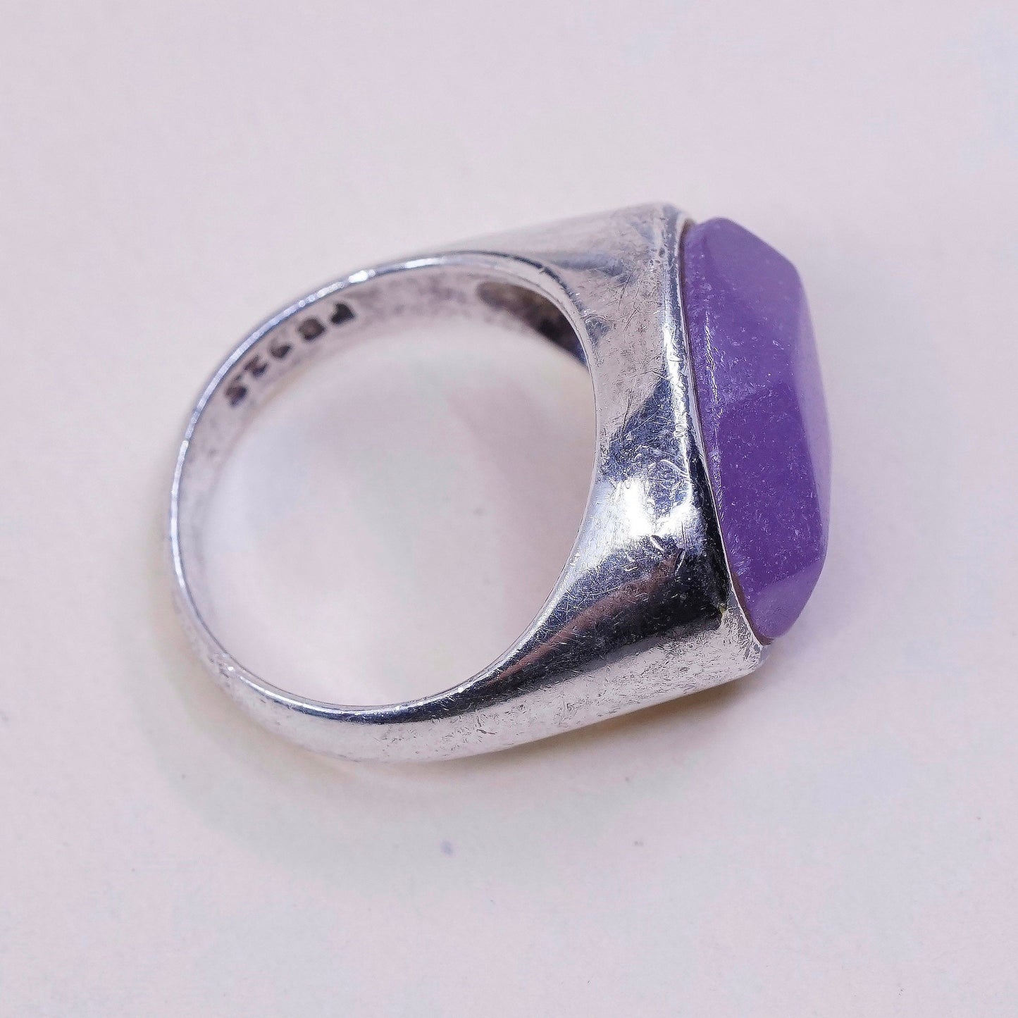 sz 6.75, vtg PB sterling silver handmade ring, with purple jade, stamped 925 PB
