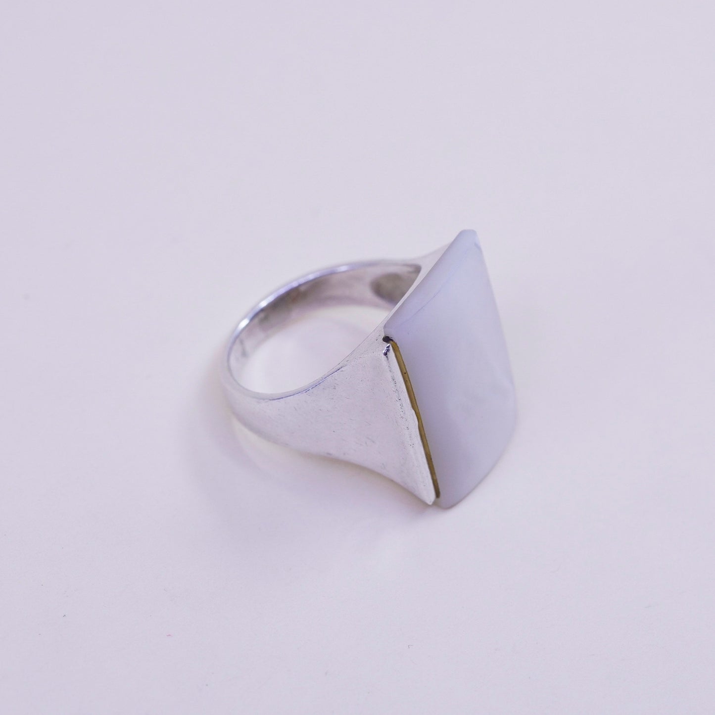 Size 9, sterling silver handmade ring mother of pearl, modern 925 cocktail band