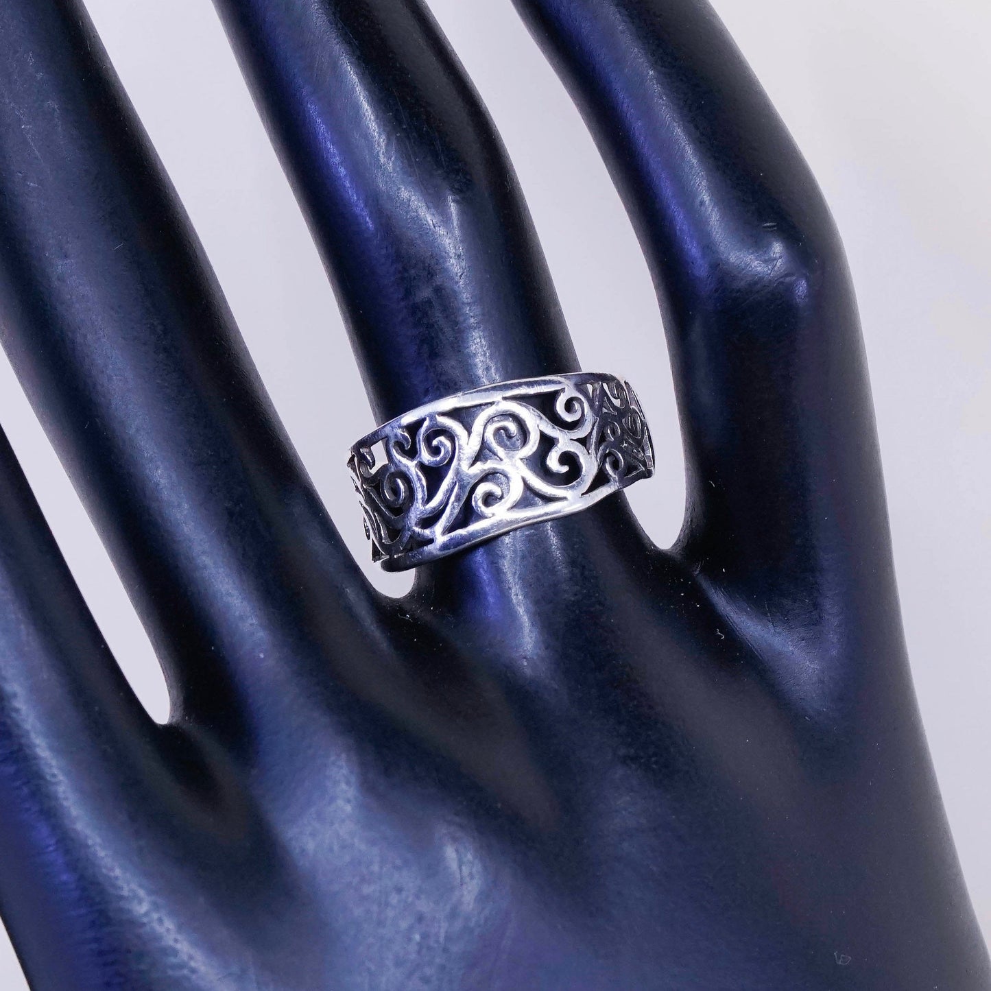 Size 7.25, vintage sterling silver handmade ring, 925 band with whirl filigree