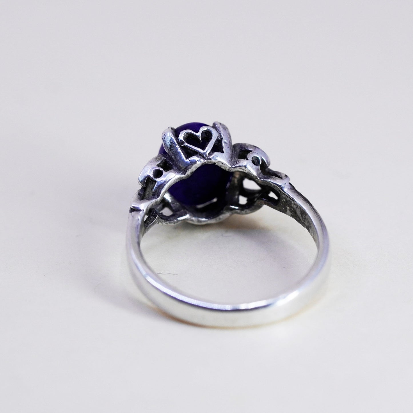 Size 5.5, vintage Sterling 925 silver handmade ring with oval blue cat eye