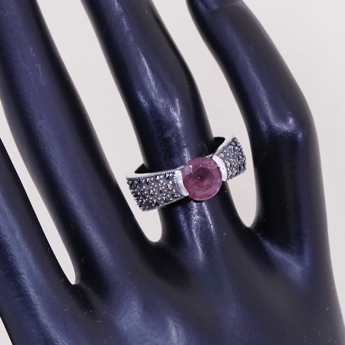 sz 5.5, Vintage sterling 925 silver handmade ring with amethyst and marcasite