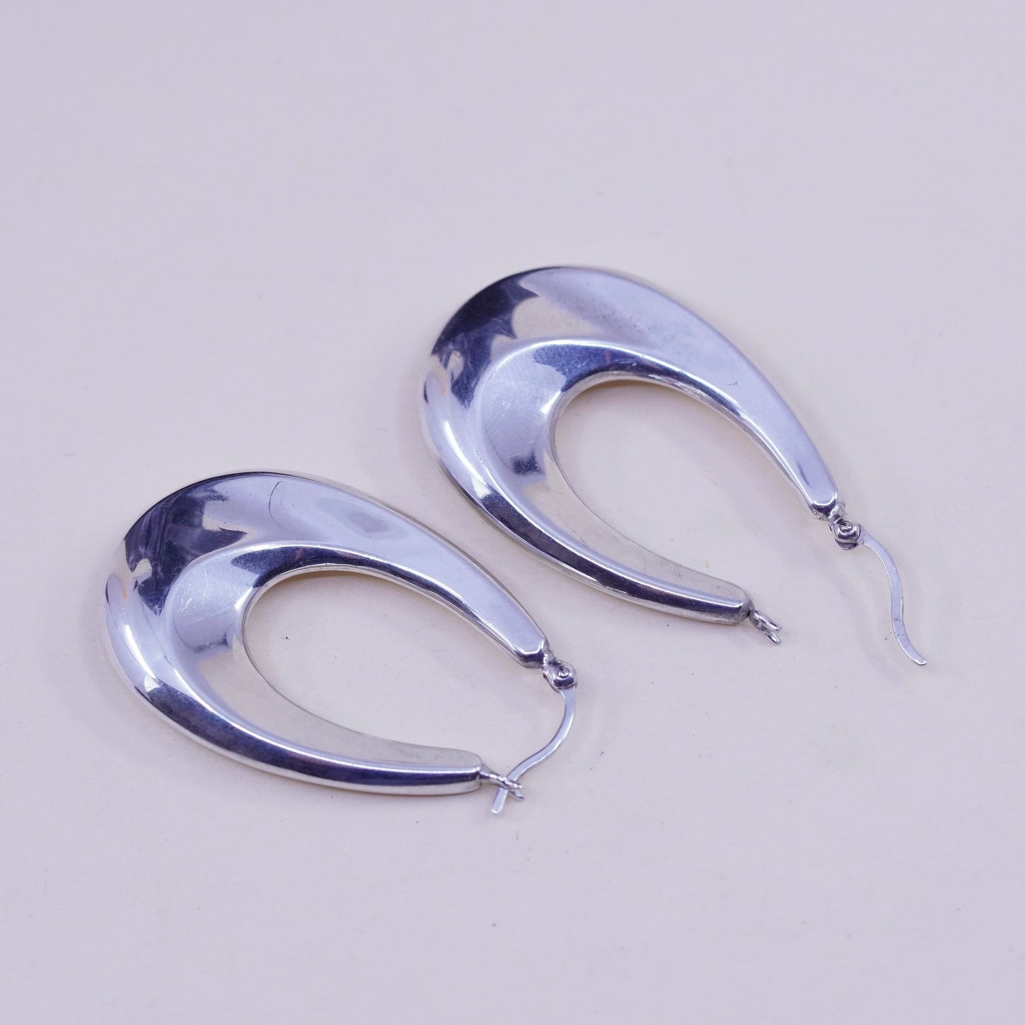1.25” Vintage sterling silver oval earrings, minimalist primitive Huggie hoops