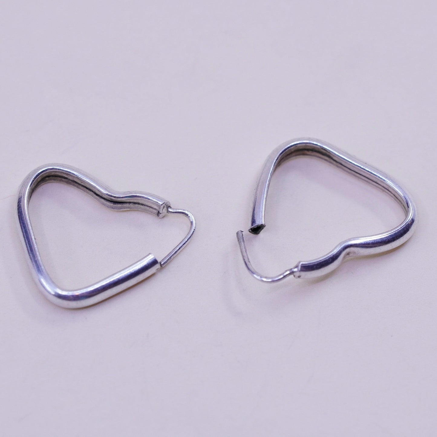 0.75”, Vintage sterling silver heart earrings, fashion minimalist, 925 hoops