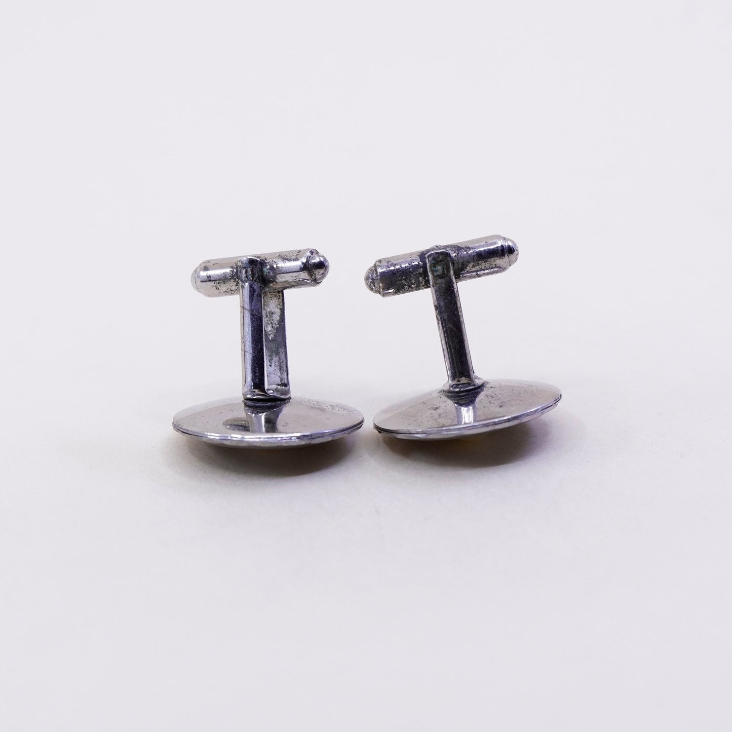 Vintage 1950s sterling silver cuff link, 925 textured round cufflink with pearl