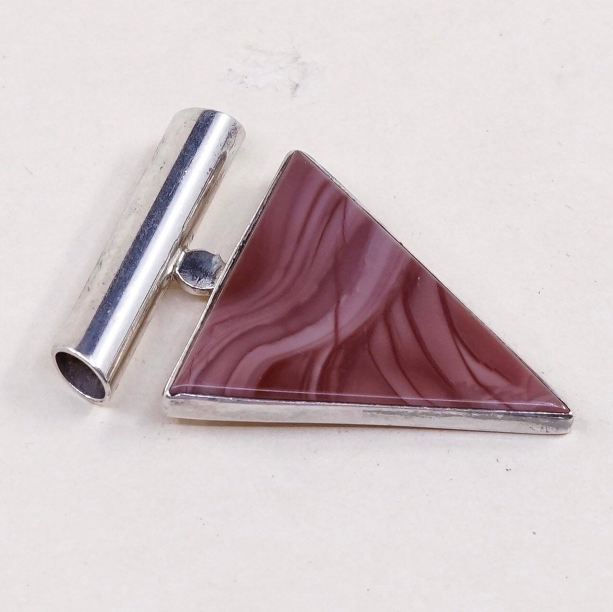 VTG southwestern sterling silver handmade pendant, 925 w/ triangular red agate