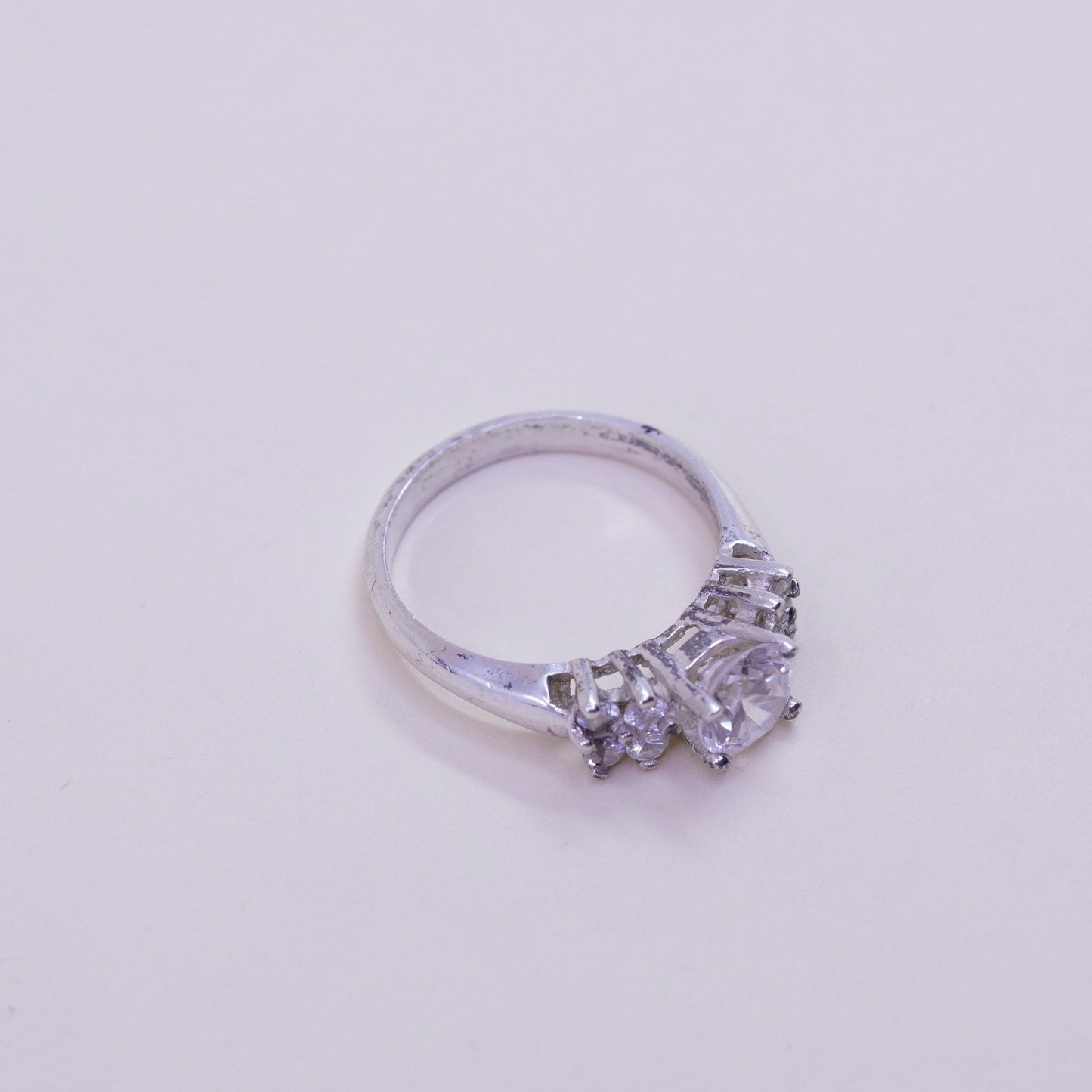 Size 7.5, Sterling silver ring, 925 silver with round cut cz, engagement ring