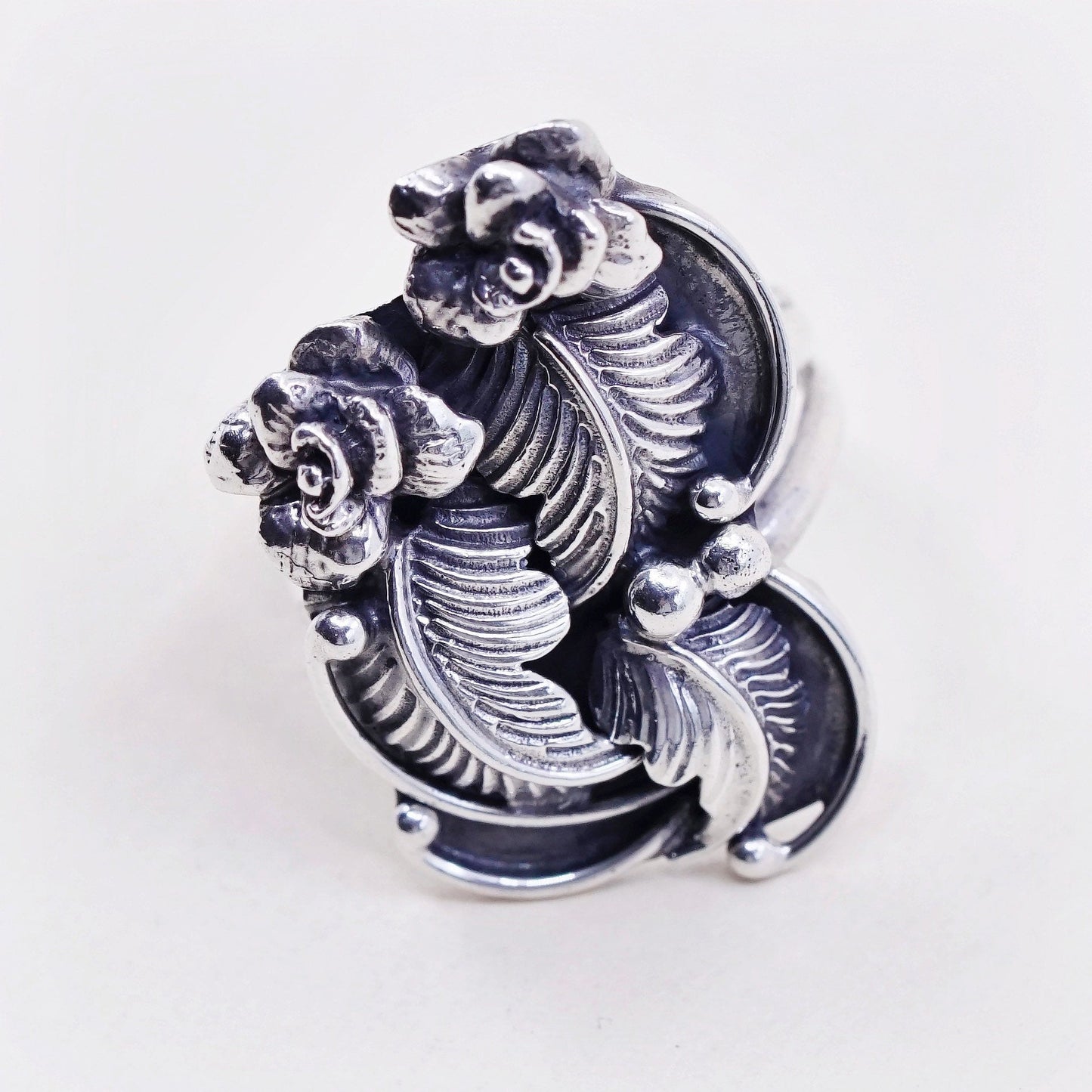 sz 5, Native American Les Baker Sterling silver ring, 925 feather N flower
