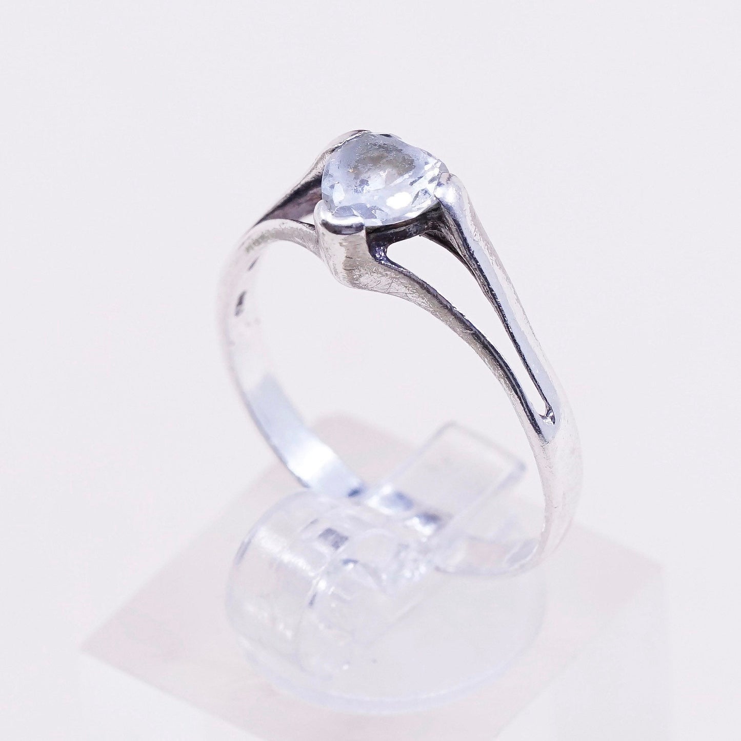 Size 8.75, Vintage handmade sterling 925 silver heart crystal ring