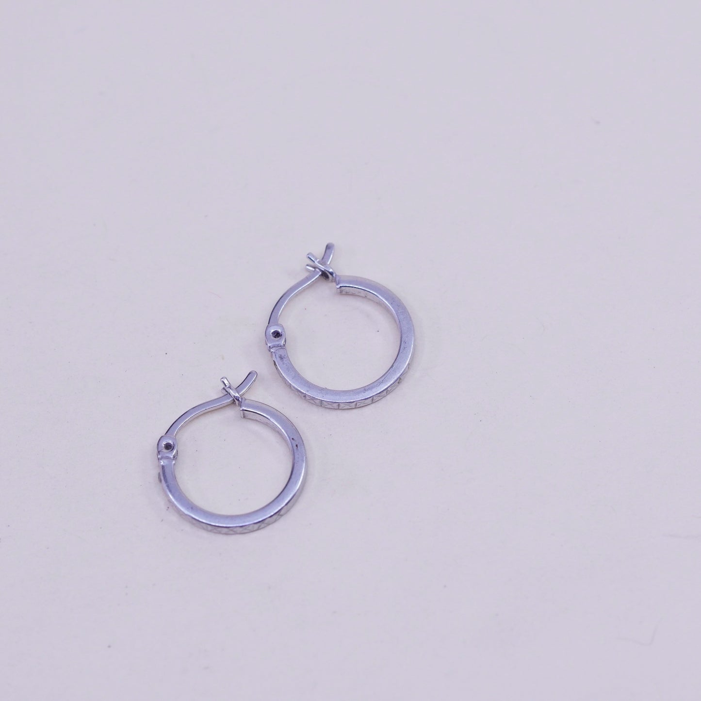 0.5”, Vintage sterling silver loop earrings, textured fine 925 silver hoops