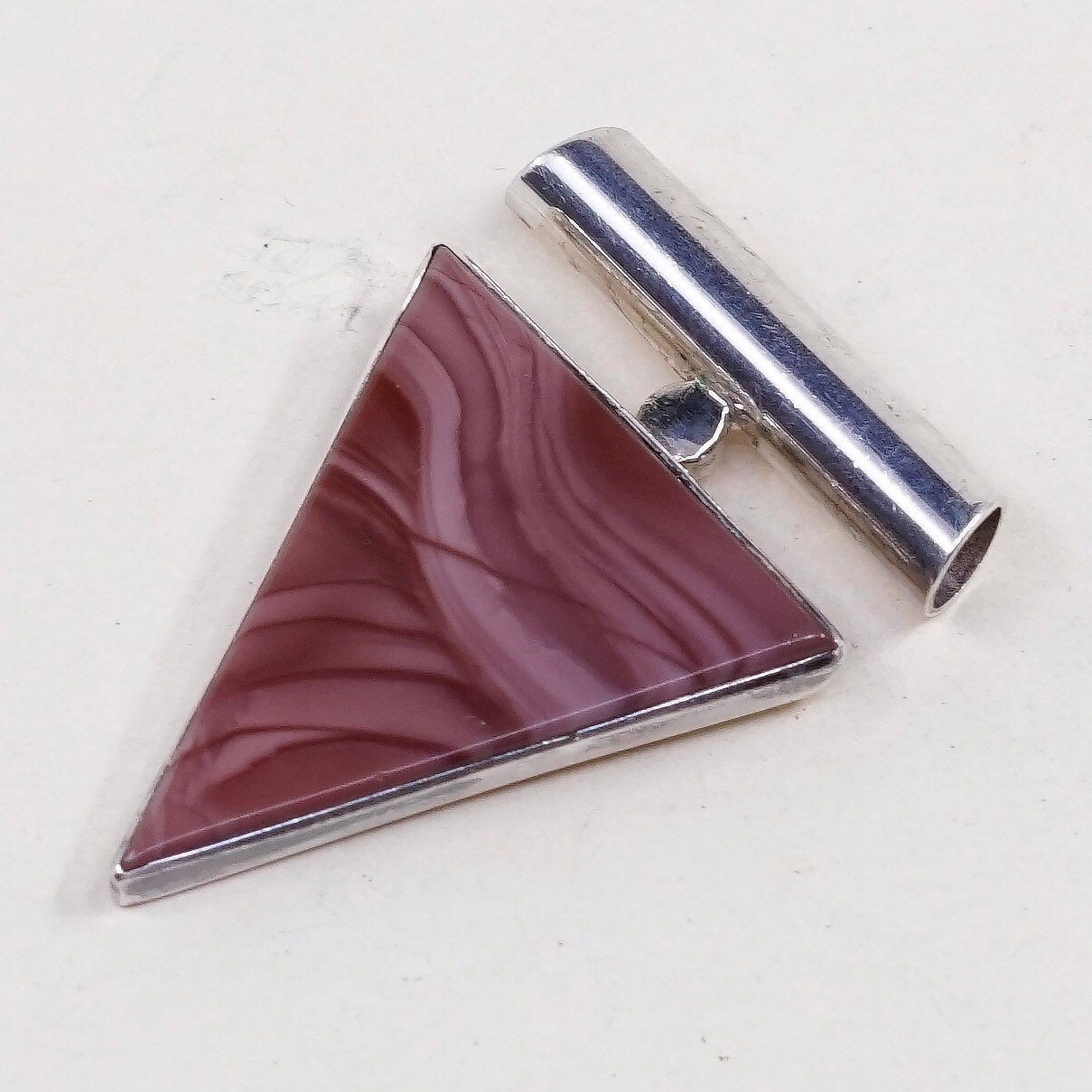 VTG southwestern sterling silver handmade pendant, 925 w/ triangular red agate