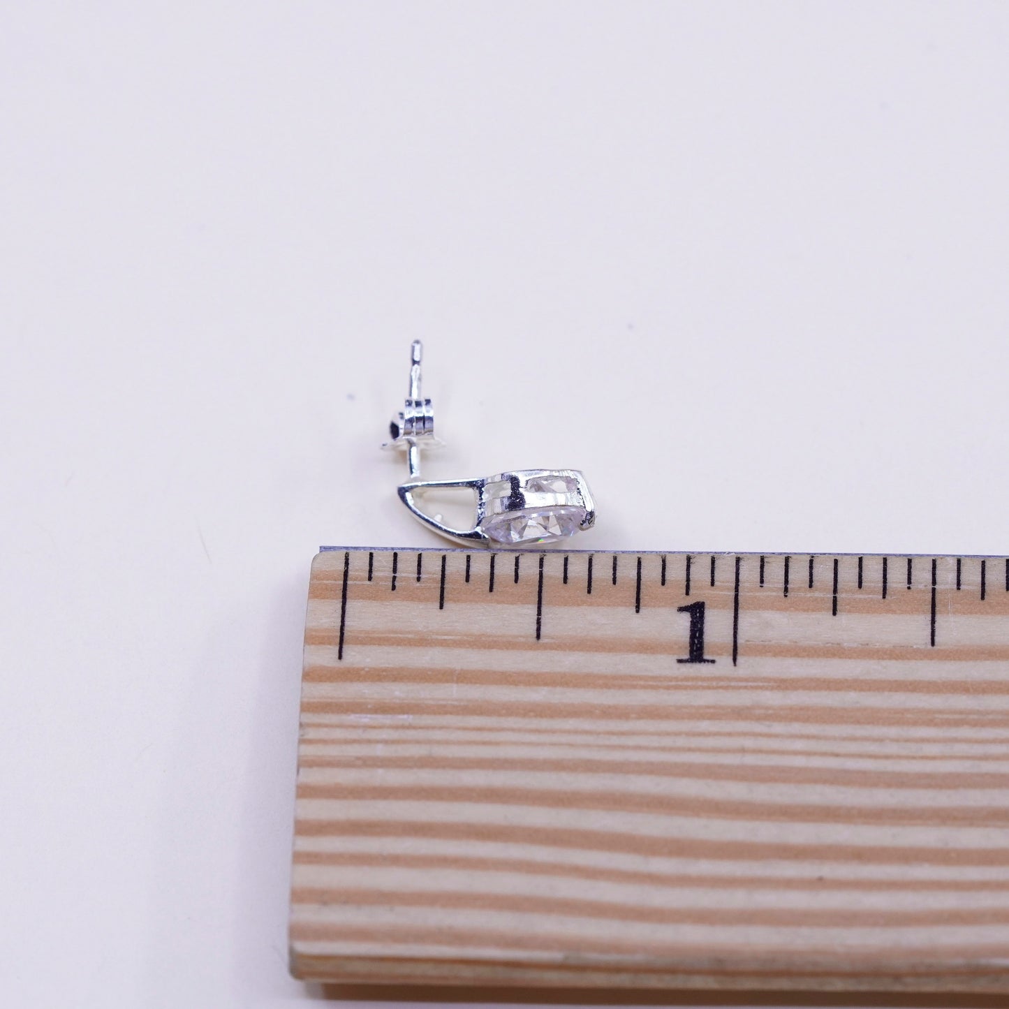 Vintage sterling silver cz studs, fashion minimalist earrings