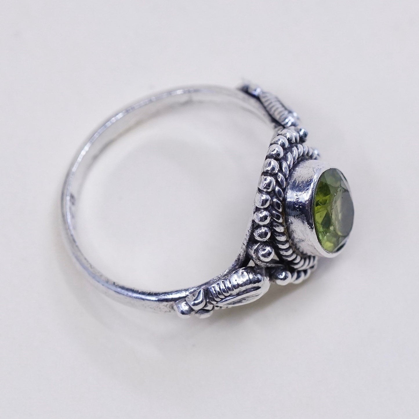 Size 6.5, Vintage sterling 925 silver handmade ring with peridot and beads