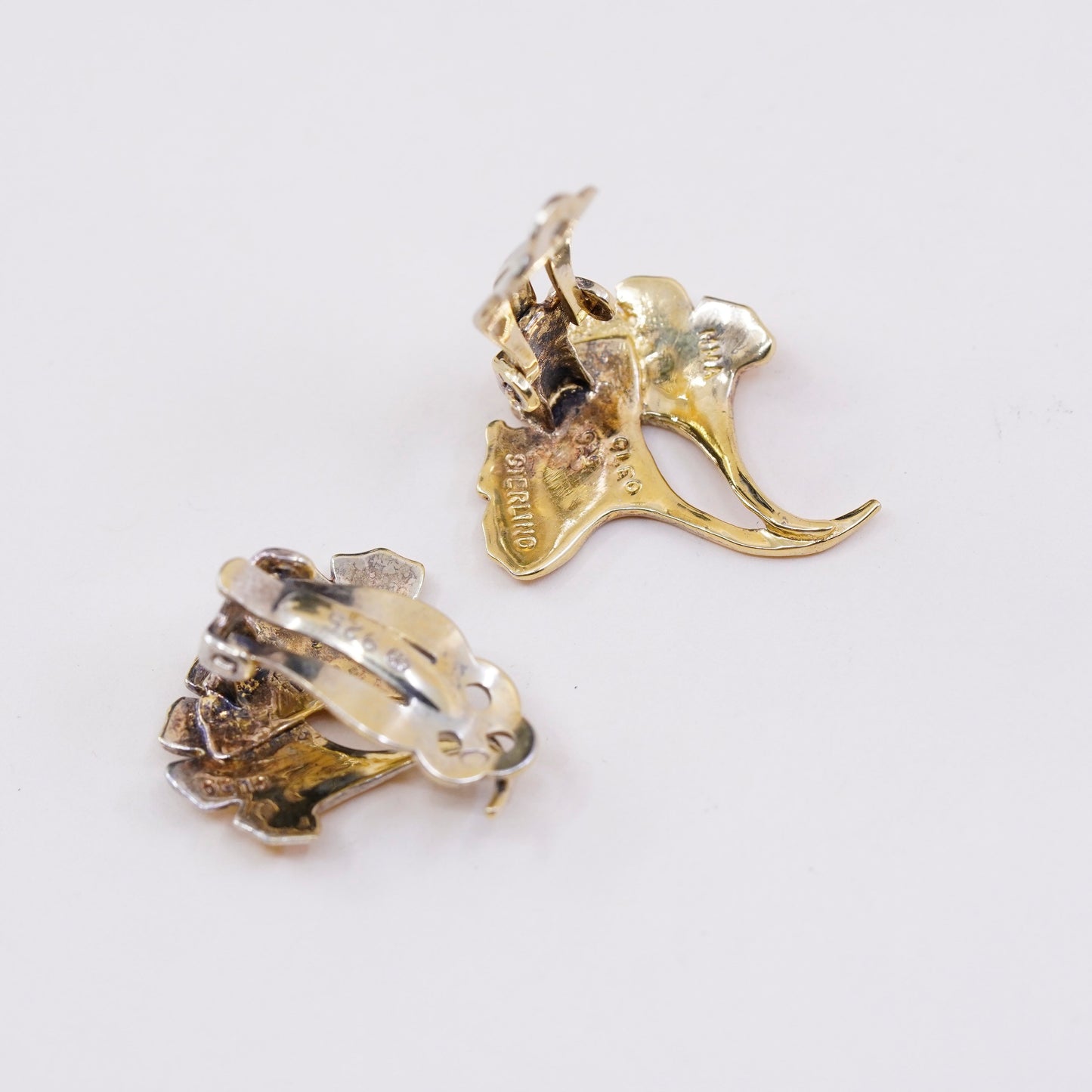 MMA Cleo Museum sterling silver earrings, 925 clip on enamel ginkgo leaves