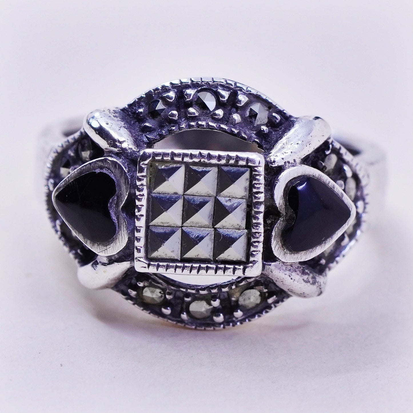 Size 6, Vintage Sterling 925 silver handmade onyx heart ring with marcasite
