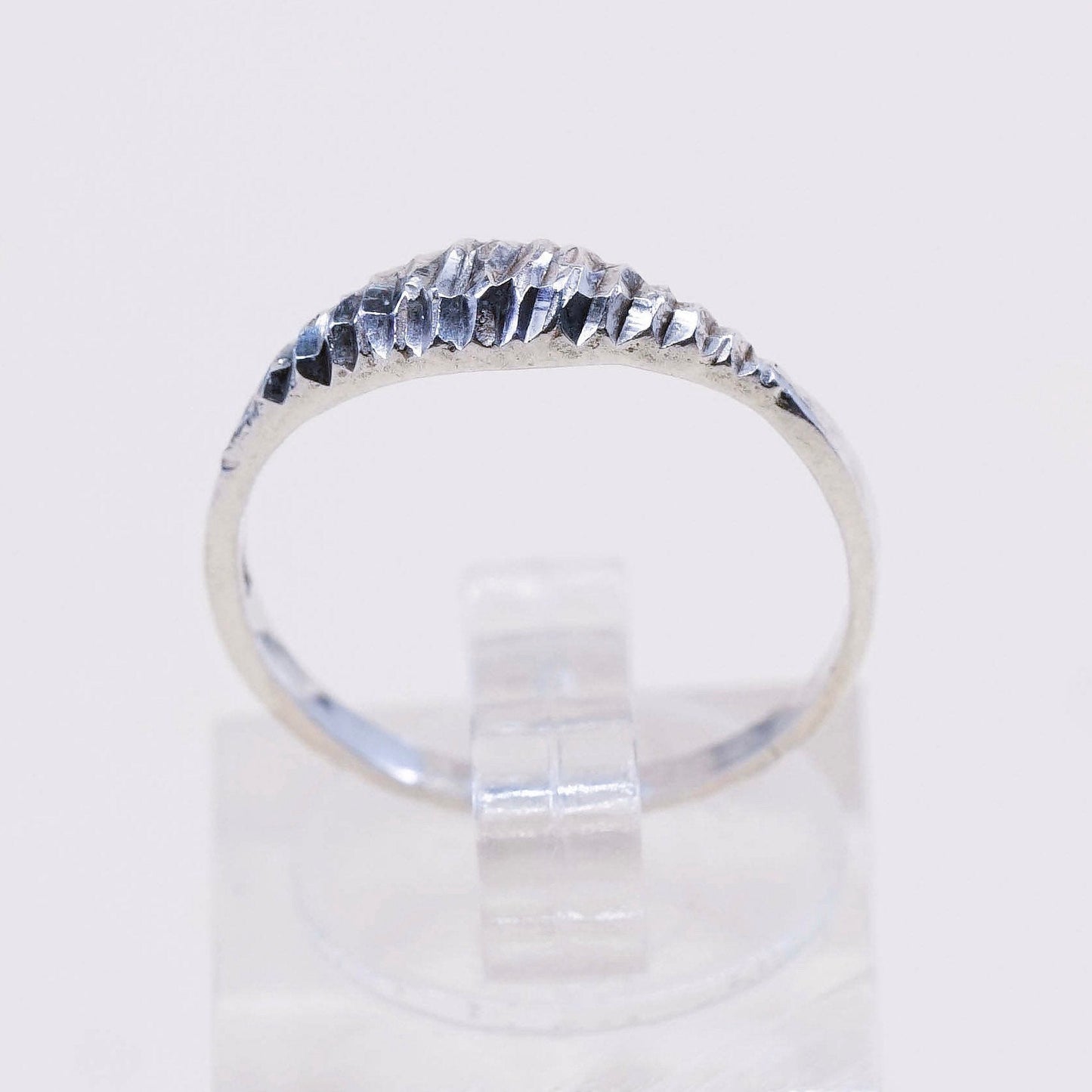 sz 7, vintage sterling silver handmade ring, Mexico 925 ribbed stackable band