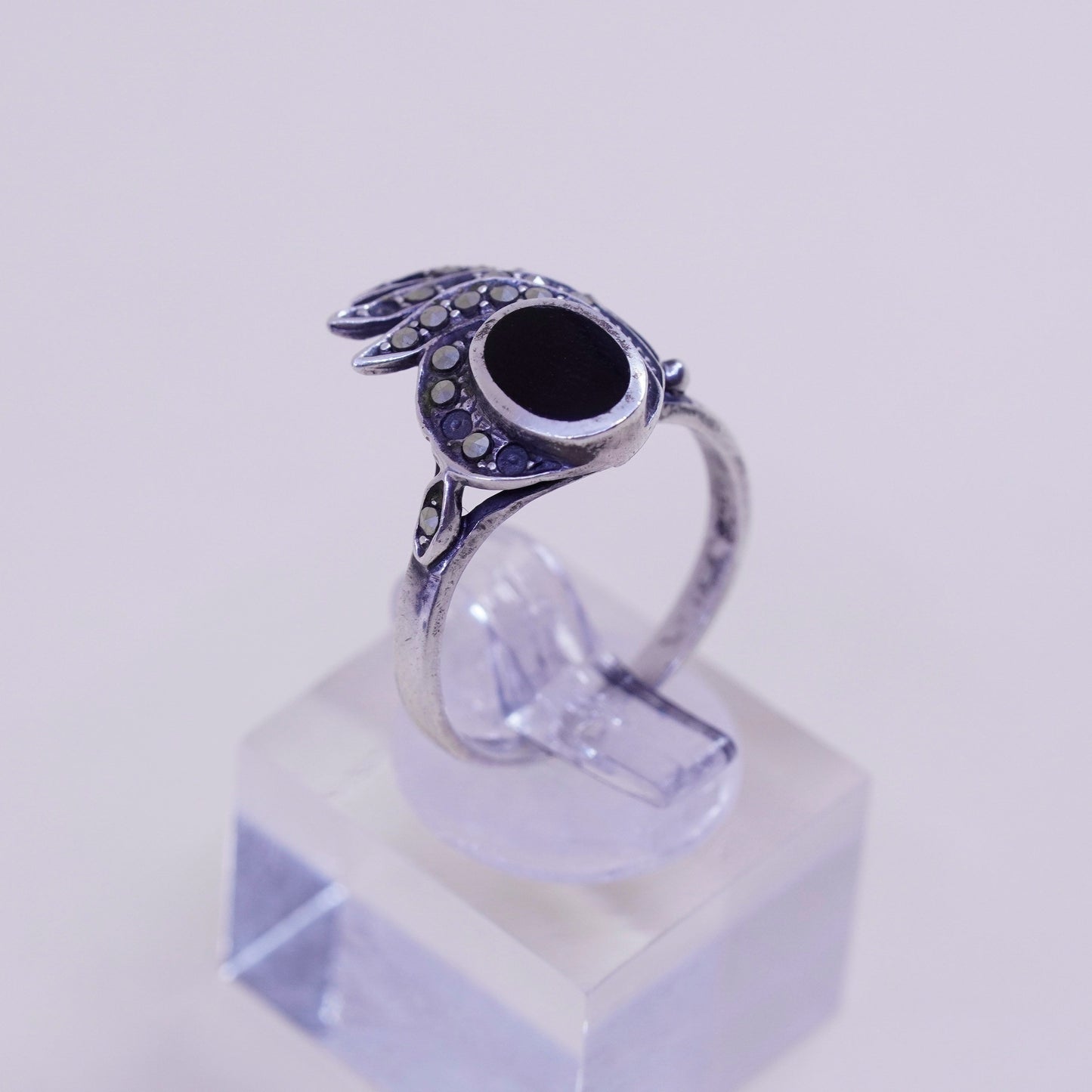 Size 6, Vintage sterling 925 silver handmade ring with obsidian and Marcasite