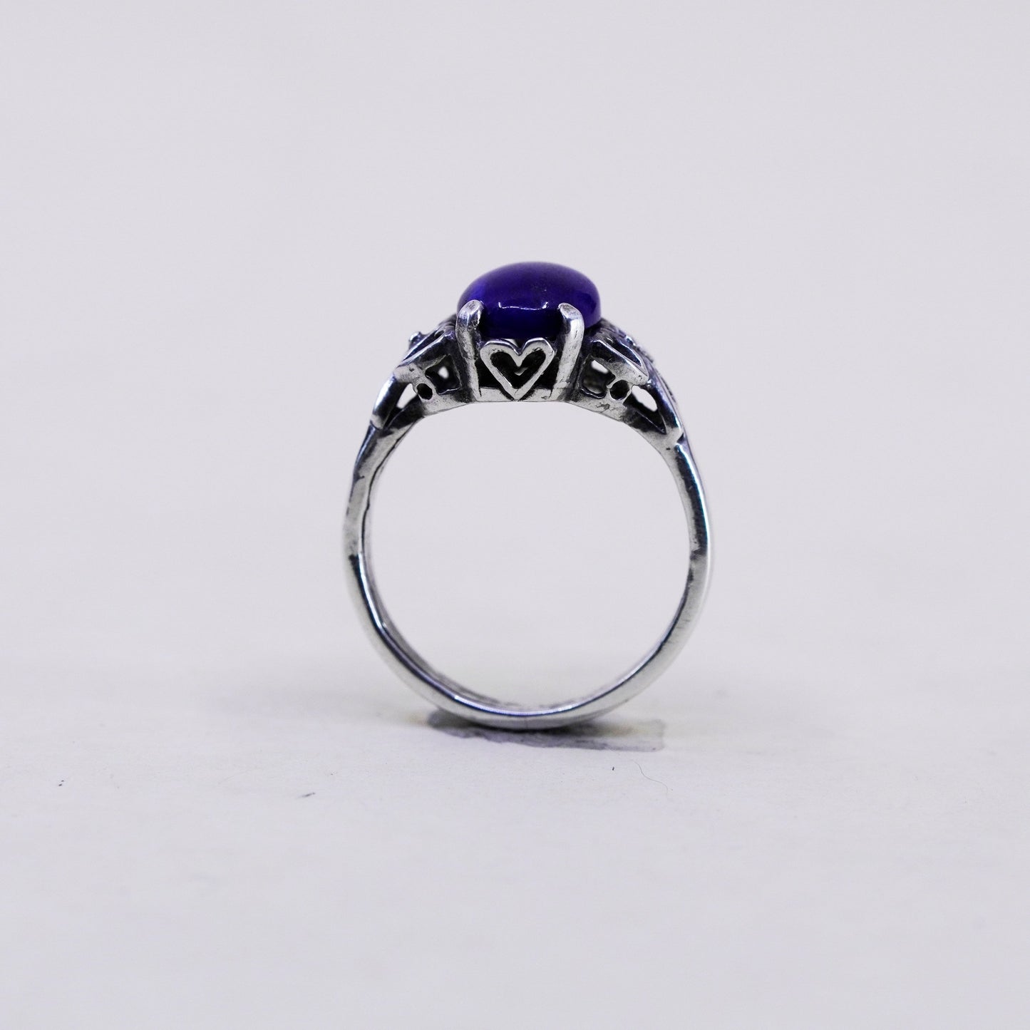 Size 5.5, vintage Sterling 925 silver handmade ring with oval blue cat eye