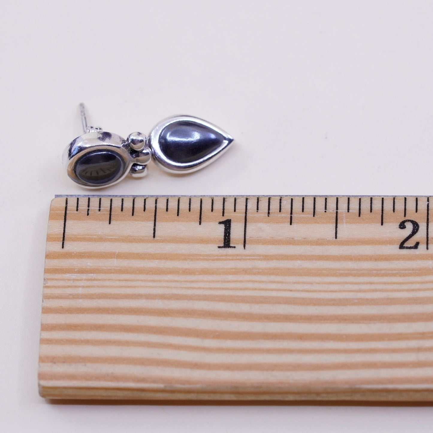 Vintage 925 Sterling silver handmade earrings with teardrop hematite