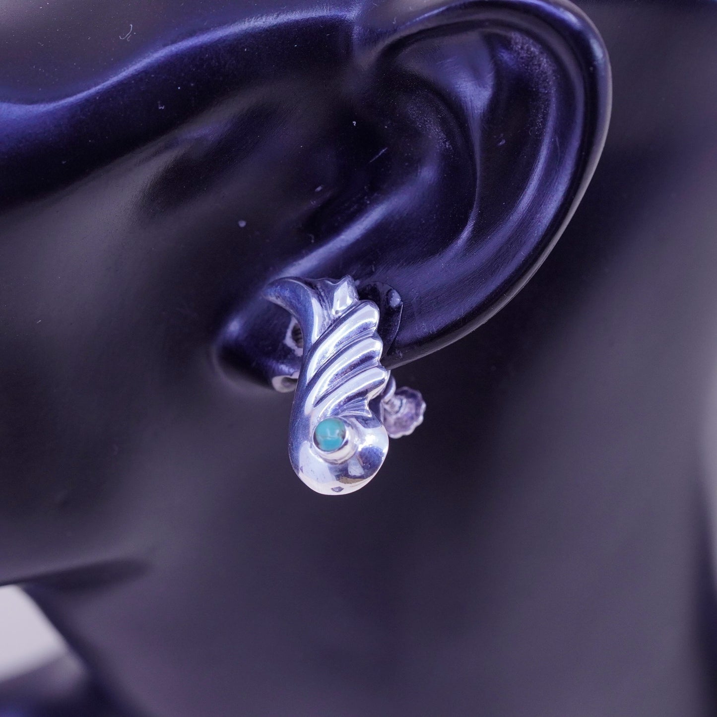 Native American navajo Sterling 925 silver screw back wing earrings turquoise