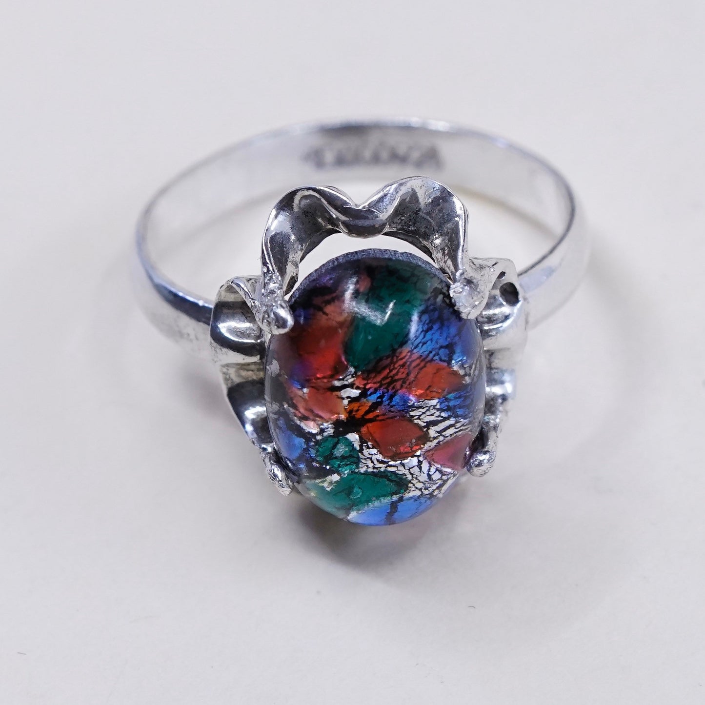 Size 9, vintage mexico sterling 925 silver handmade crown ring w/ foiled glass