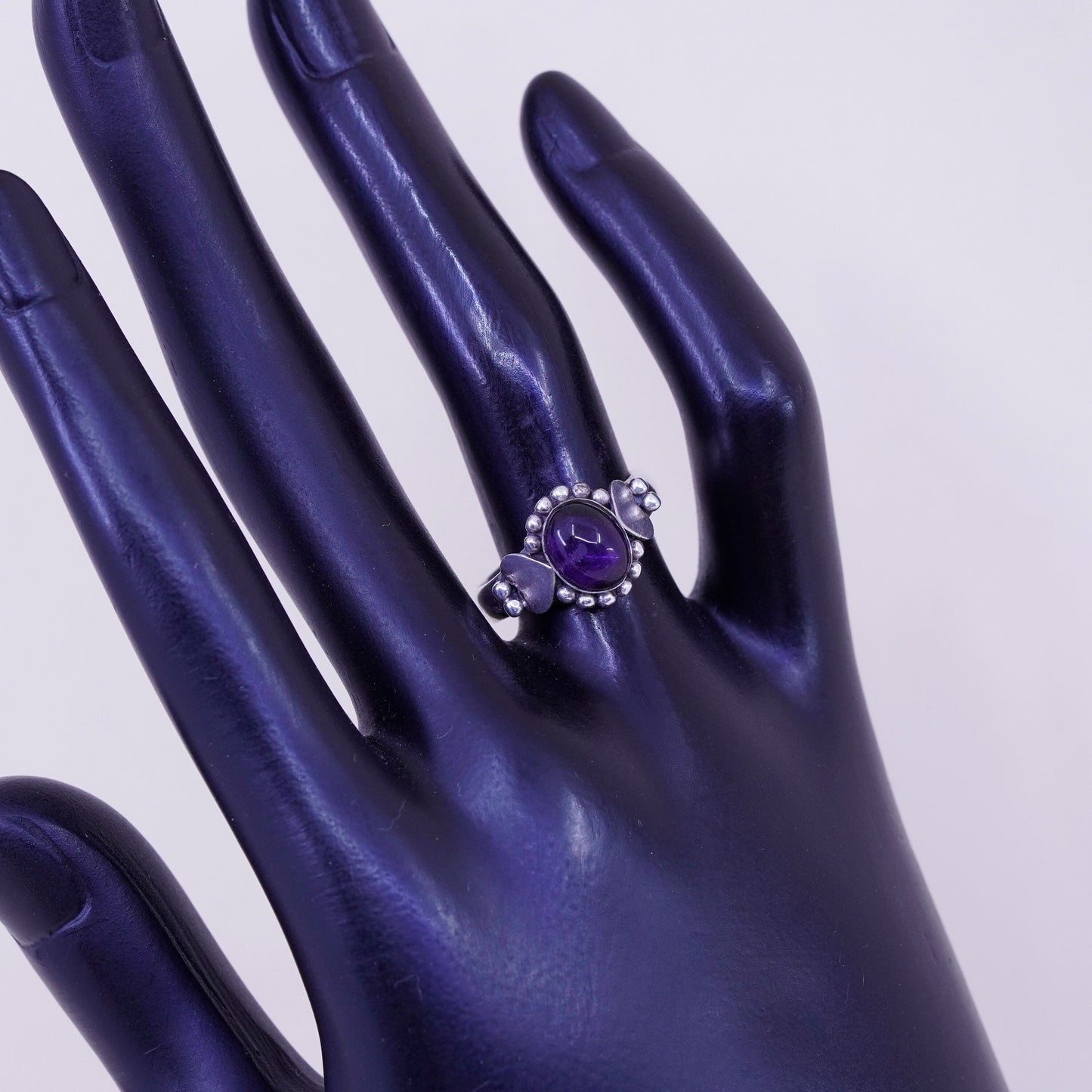 Size 7, Vintage sterling 925 silver handmade ring with amethyst, modernist