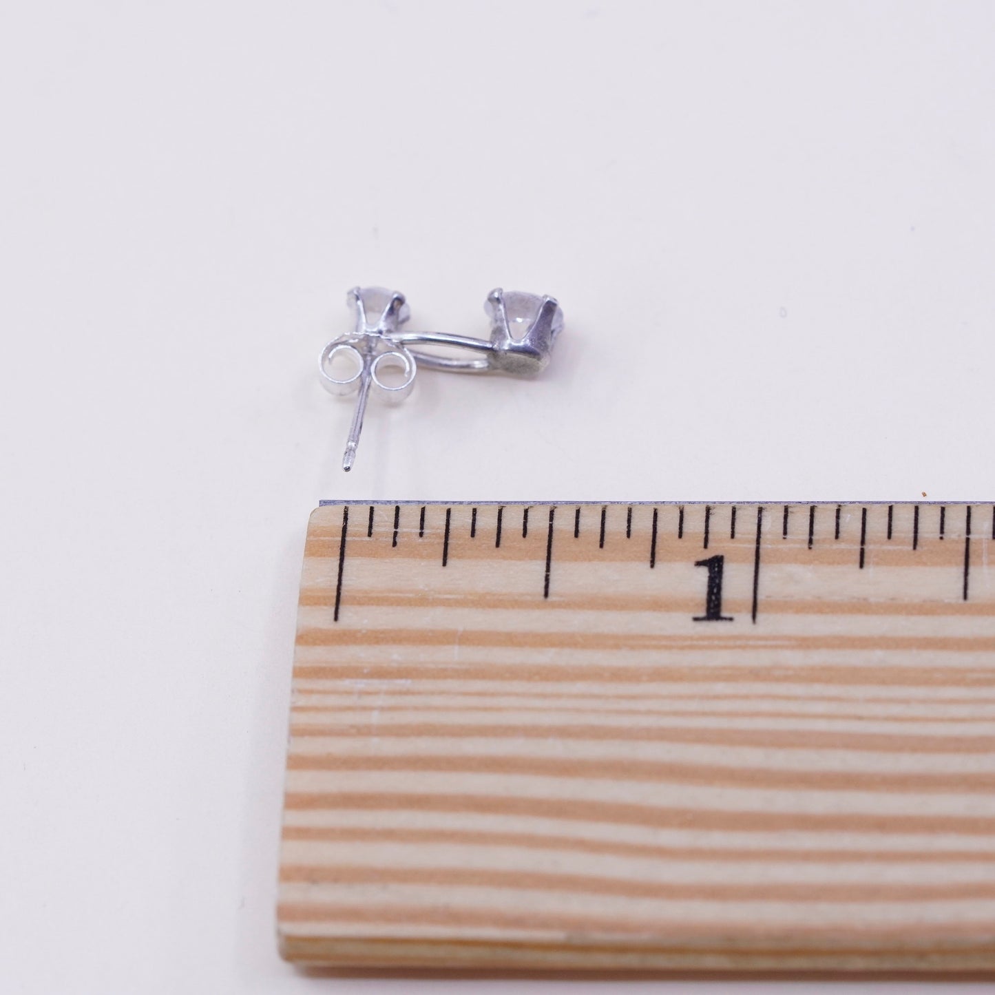 Vintage sterling 925 silver clear crystal studs, fashion minimalist earrings, stamped 925