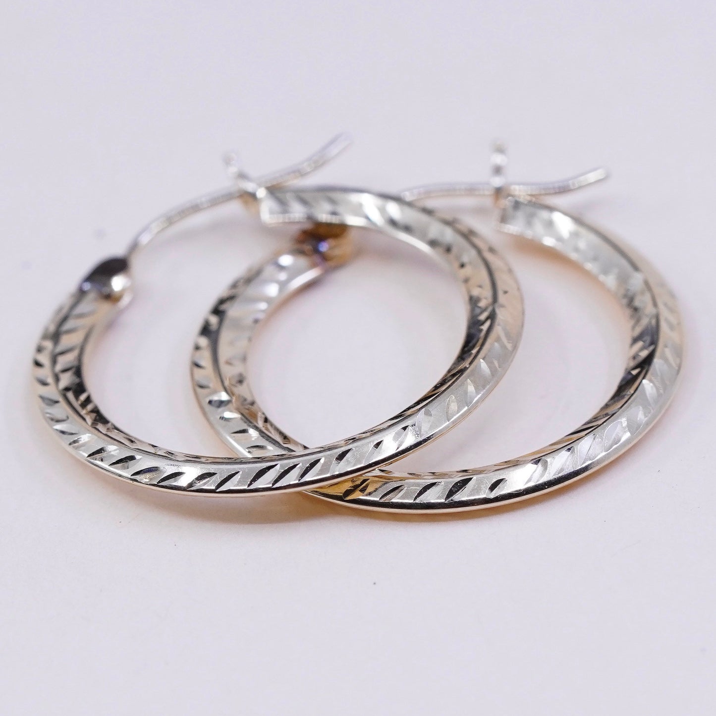 1”, 1.3g, Vintage real 14K gold hoops earrings, puffy yellow gold textured huggie. Stamped 14K