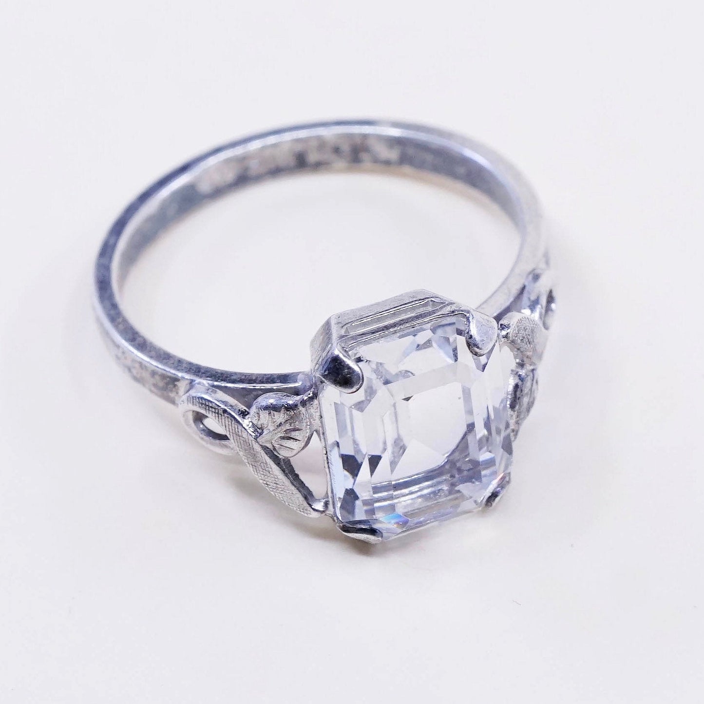Size 7, Vintage handmade sterling 925 silver with clear crystal ring