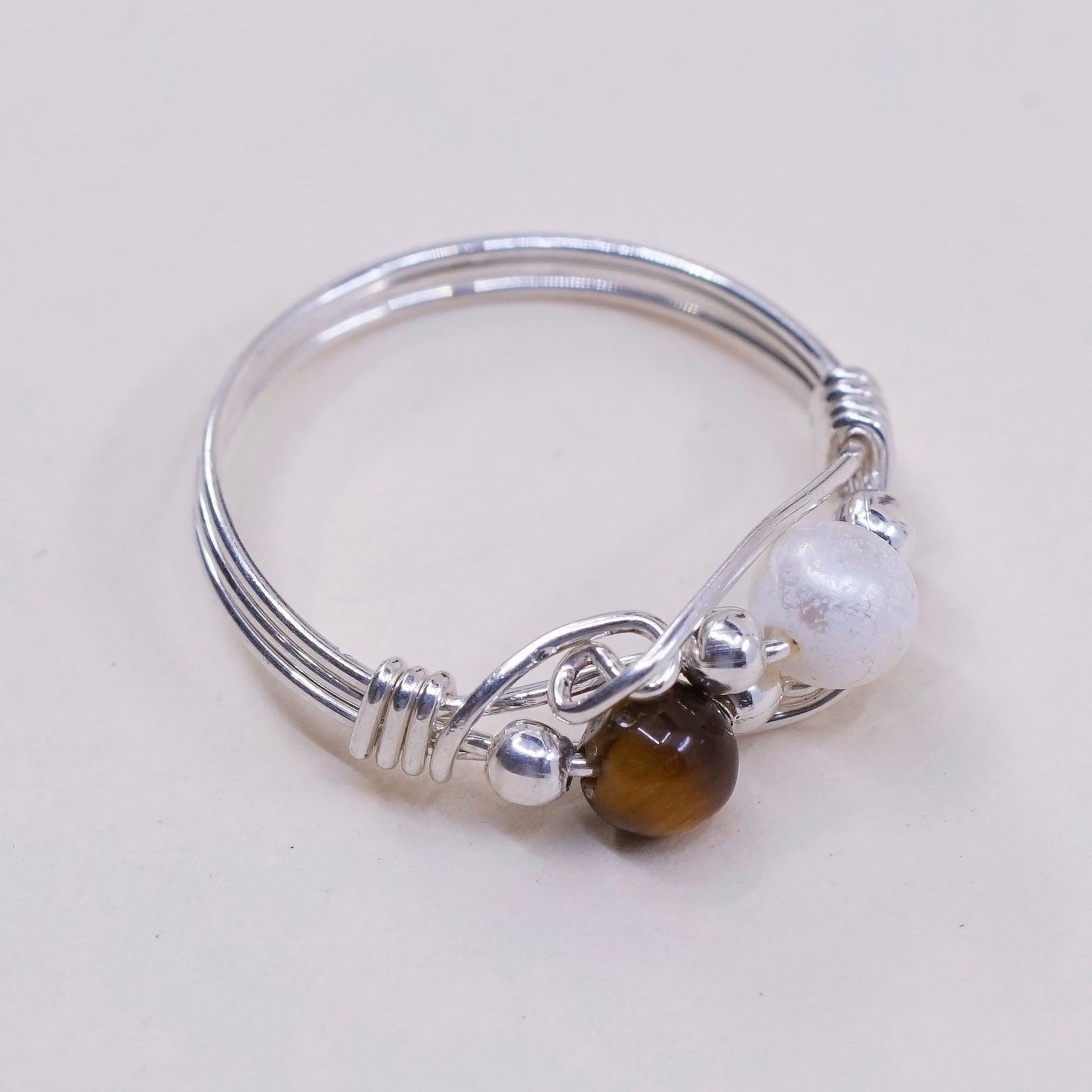 Size 5, VTG sterling 925 silver handmade wired ring w/ tiger eye N pearl bead