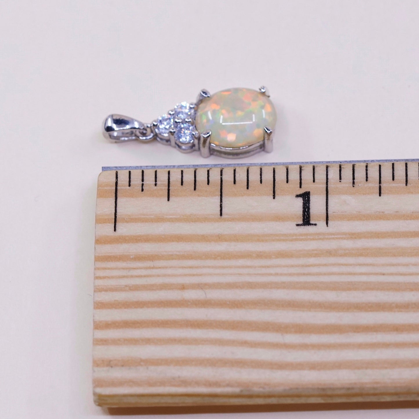 VTG Sterling silver handmade pendant, solid 925 silver with opal