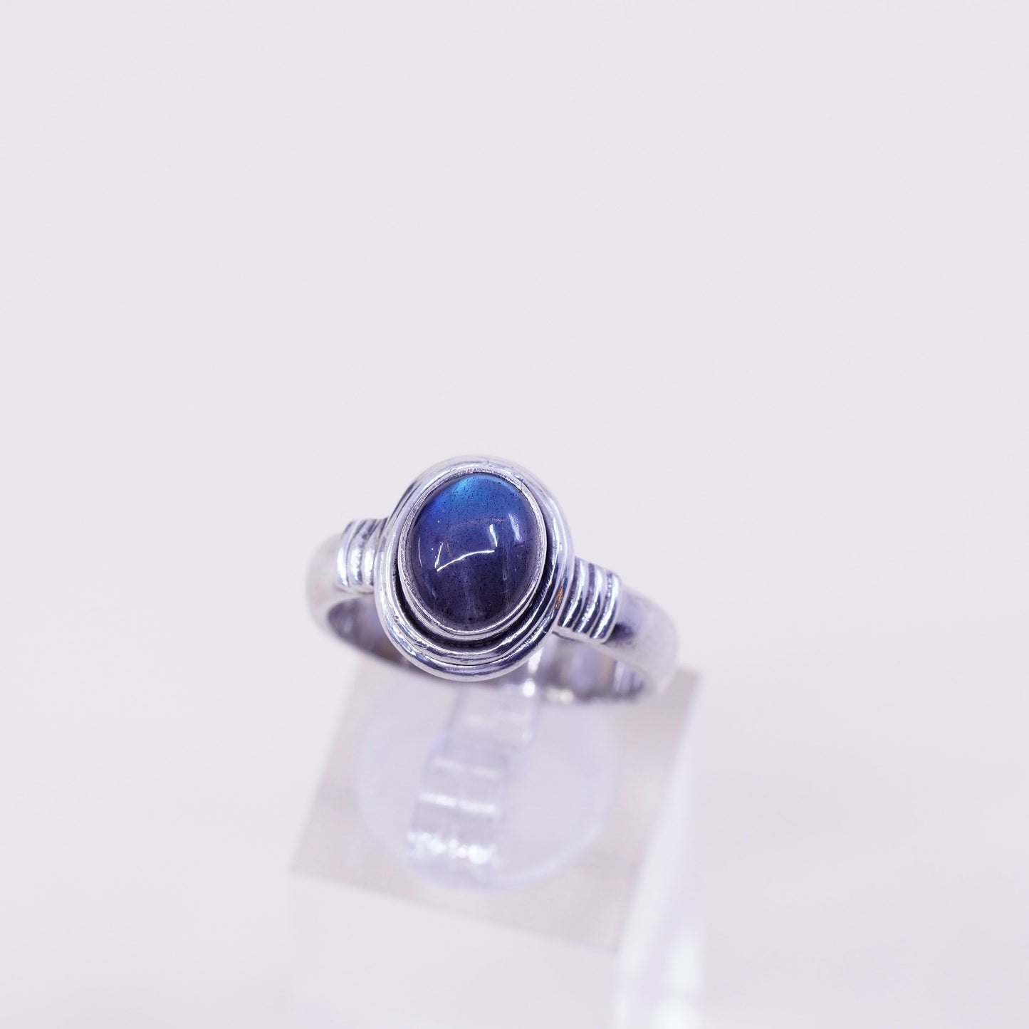 Size 8, vintage Sterling silver handmade ring, 925 with oval labradorite