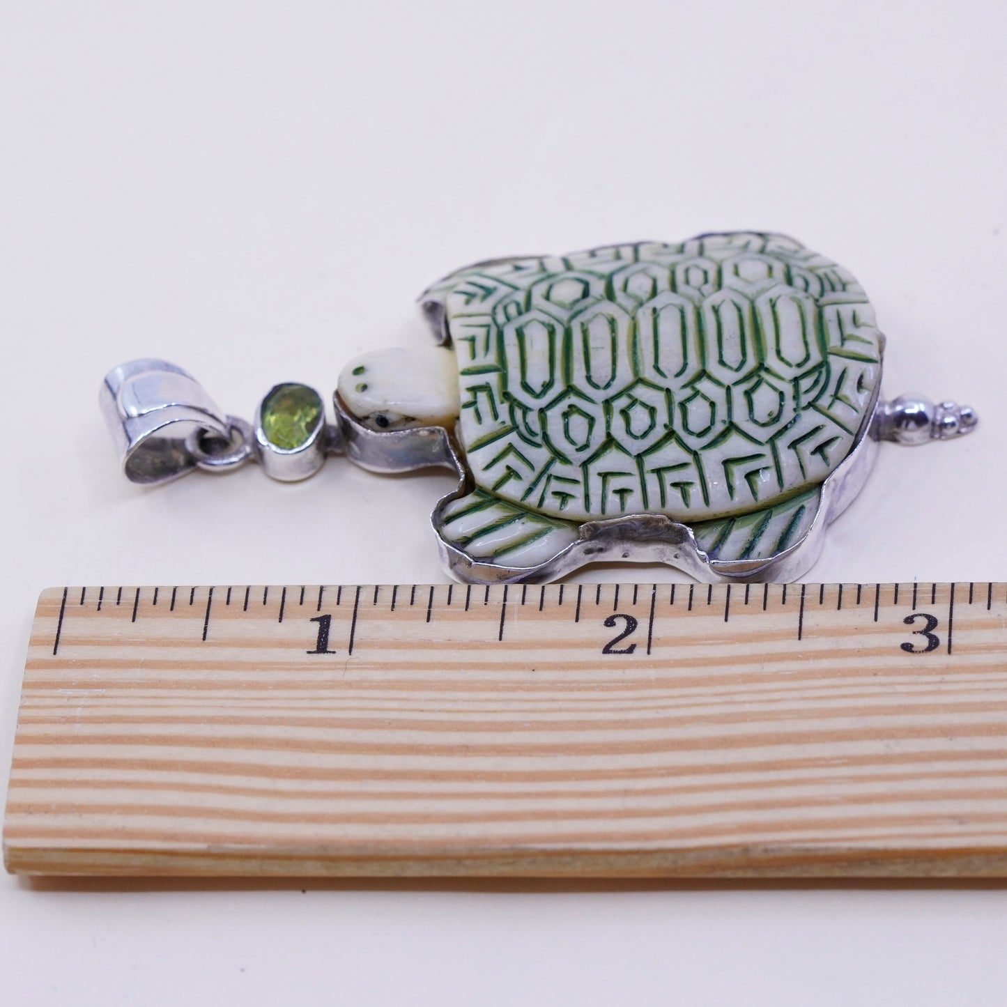 vtg sterling 925 silver handmade pendant with carved bone turtle and peridot