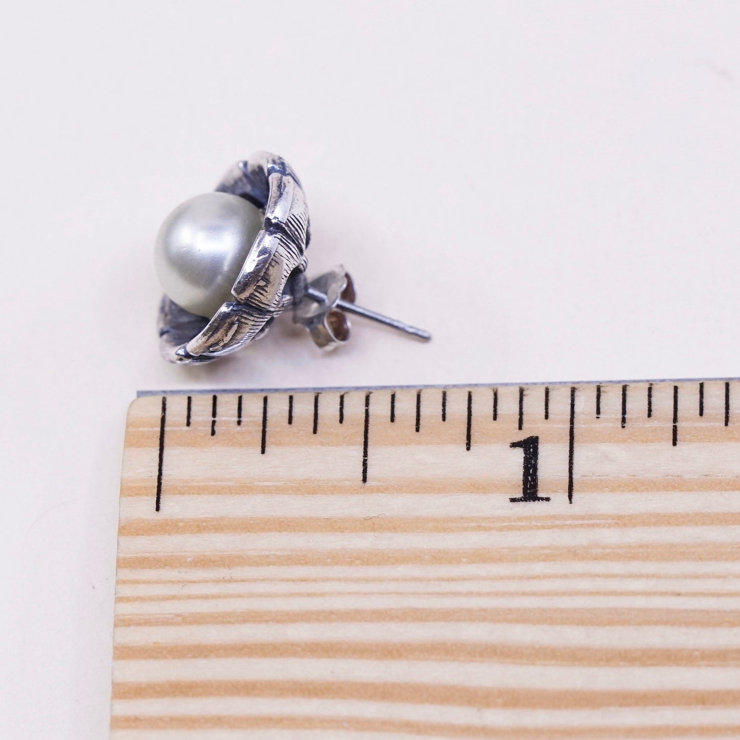 Vintage Sterling silver handmade earrings, 925 flower studs with pearl
