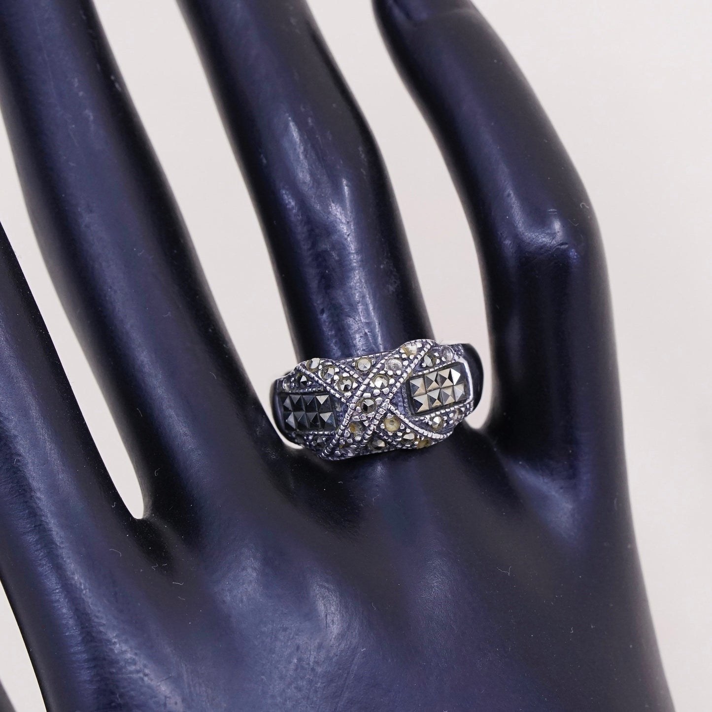 sz 9, vtg Sterling silver handmade ring, 925 cross band w/ beads, stamped 925