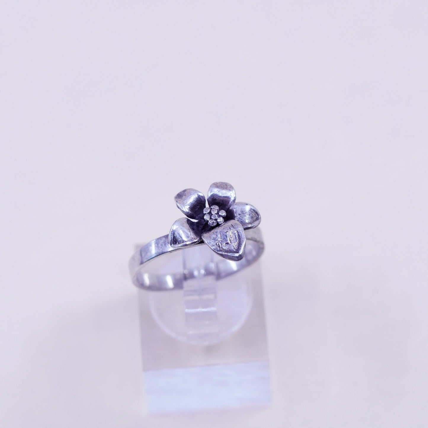 Size 5.5, vintage Sterling silver handmade ring, 925 lily flower