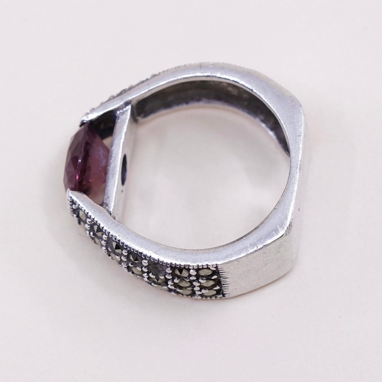 sz 5.5, Vintage sterling 925 silver handmade ring with amethyst and marcasite