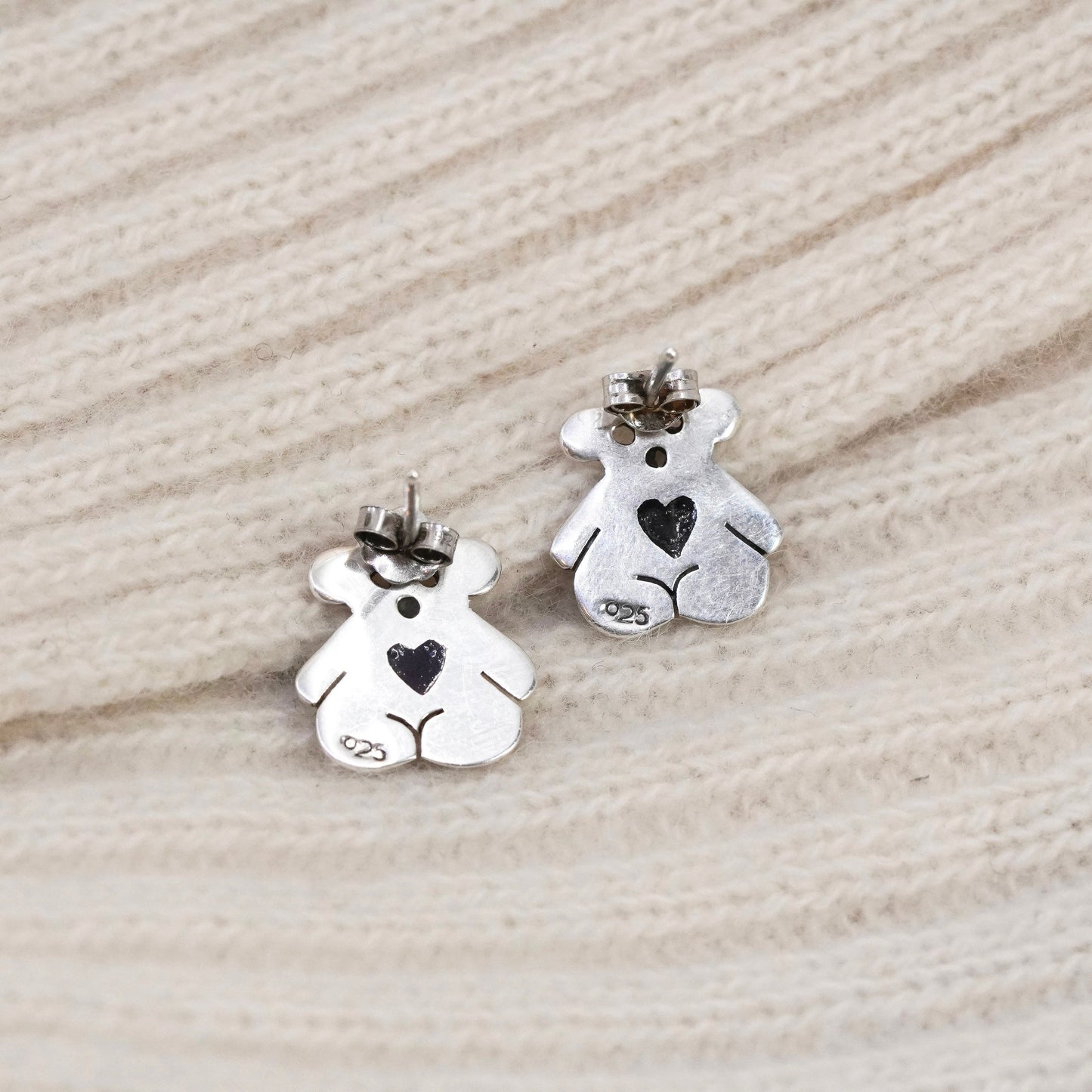 Southwestern sterling silver handmade earrings, 925 bear studs heart enamel