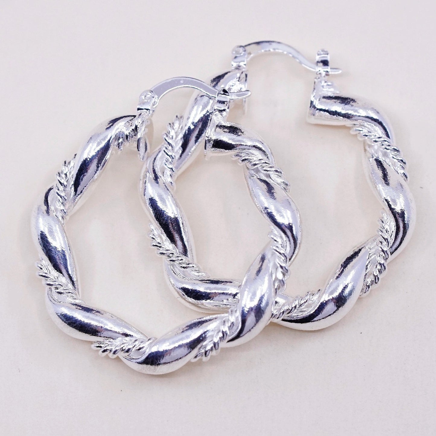 1.5”, vtg sterling silver loop earrings, primitive Ribbed twisted hoops, huggie