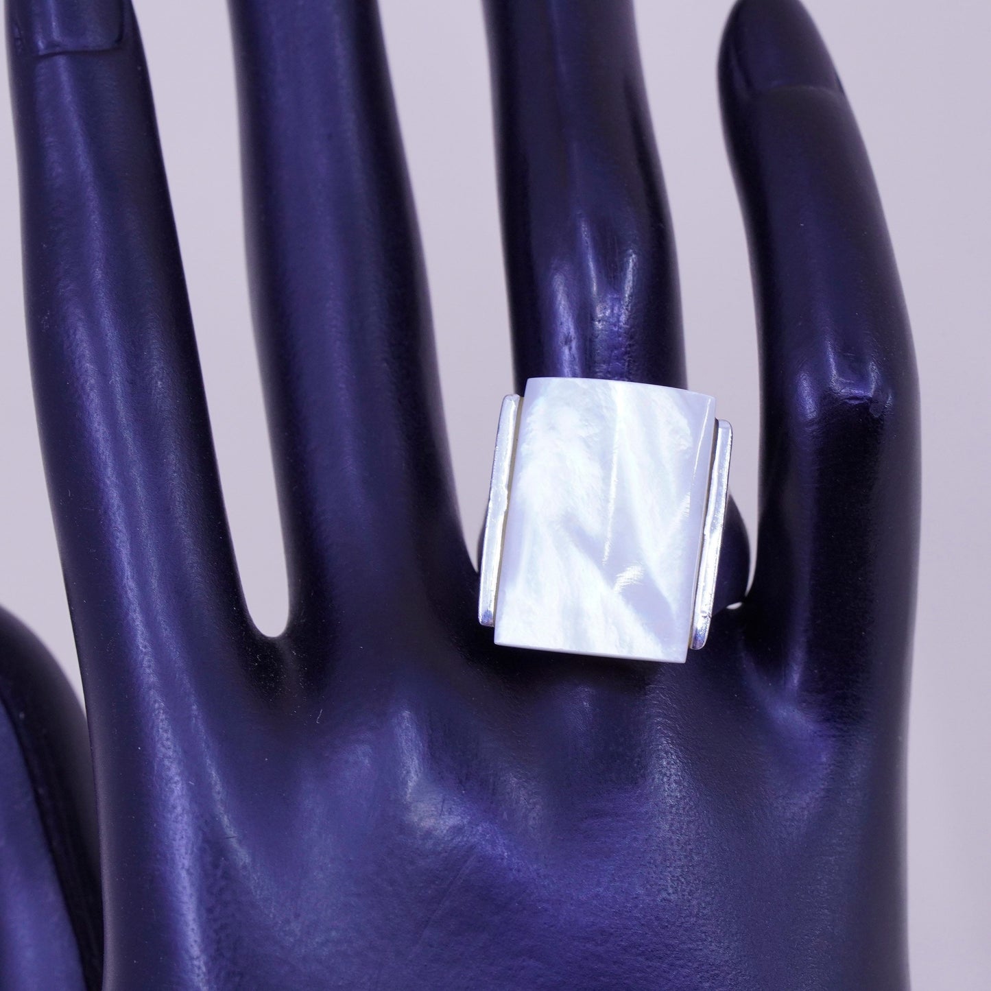 Size 9, sterling silver handmade ring mother of pearl, modern 925 cocktail band