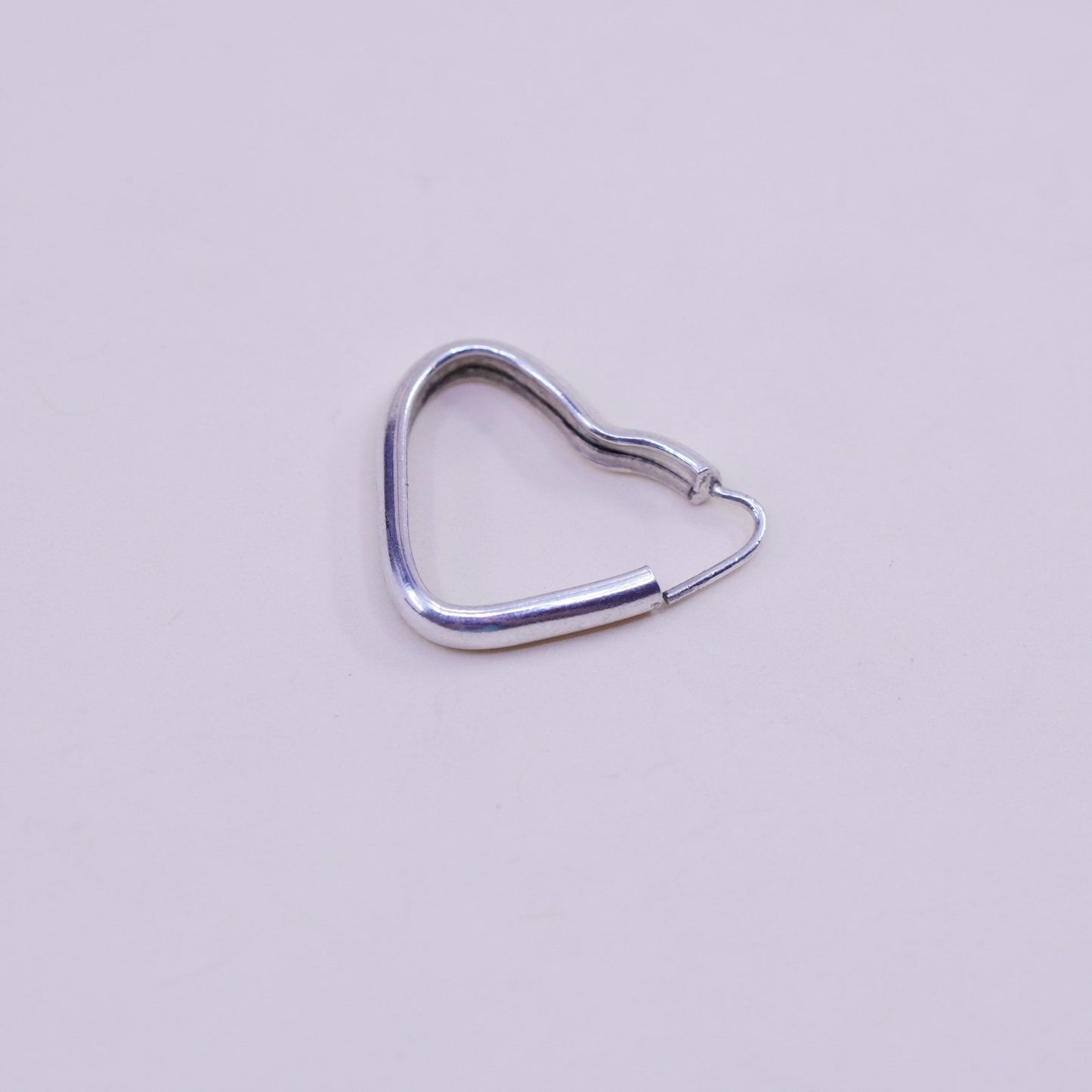 0.75”, Vintage sterling silver heart earrings, fashion minimalist, 925 hoops