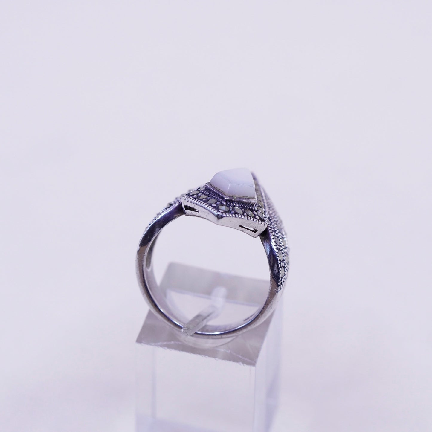 Size 7.75, sterling silver Southwestern 925 ring mother of pearl marcasite