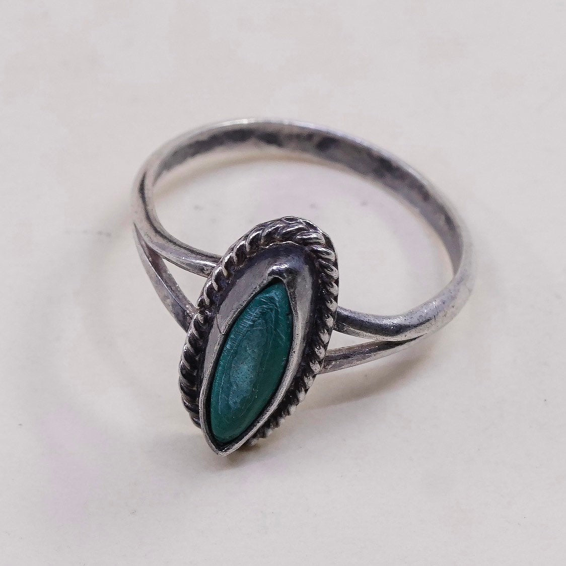 sz 5.25, vtg sterling silver ring, Native American handmade 925 ring w/ turquoise